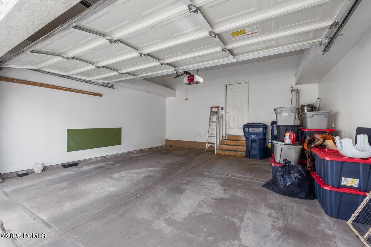 7819 S Spruce Tree Lane, Sandy, Utah image 31