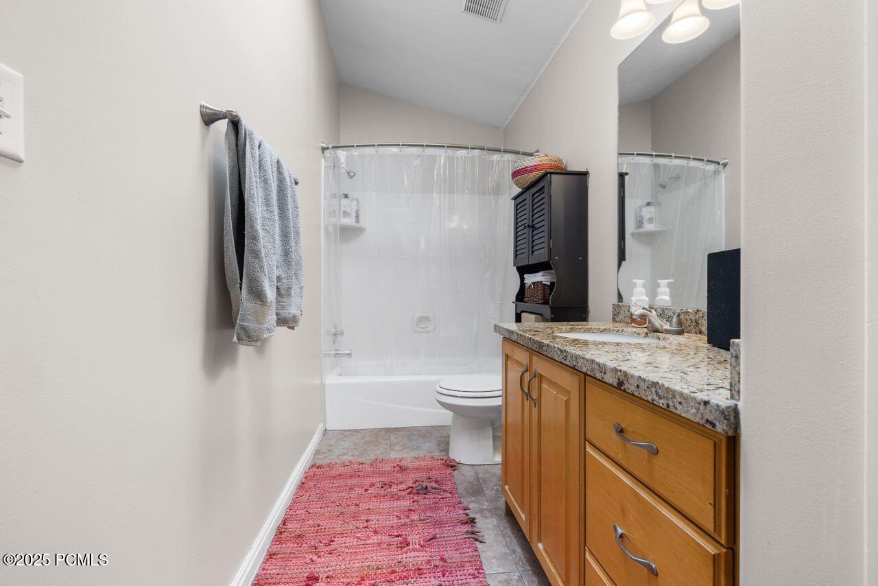 7819 S Spruce Tree Lane, Sandy, Utah image 13