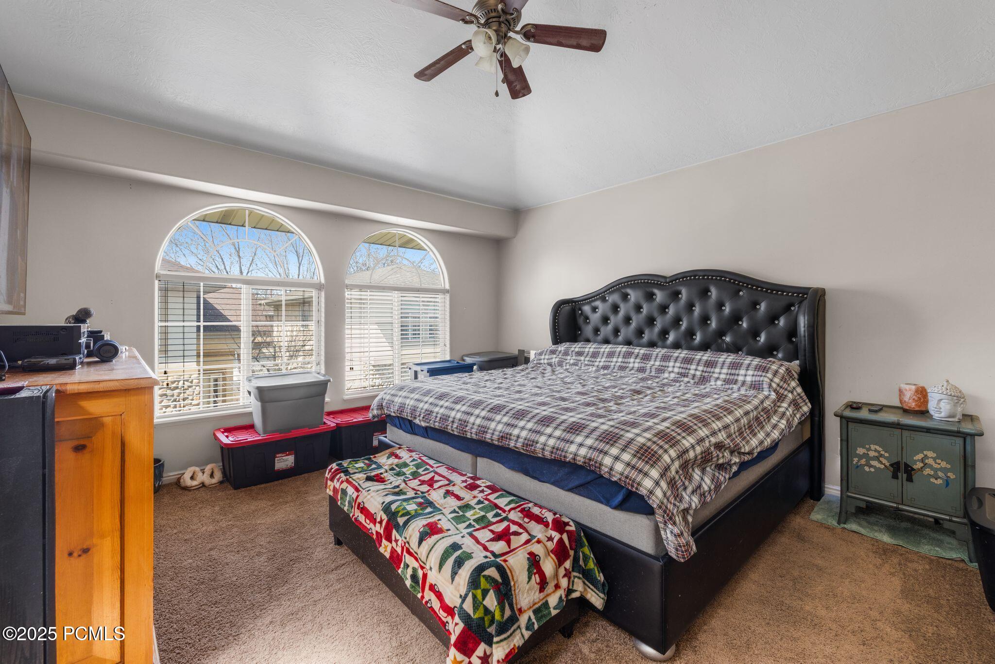 7819 S Spruce Tree Lane, Sandy, Utah image 9