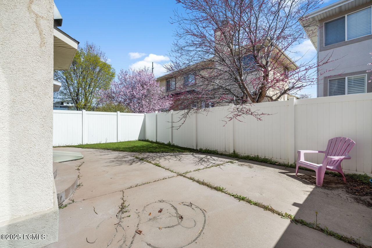 7819 S Spruce Tree Lane, Sandy, Utah image 24