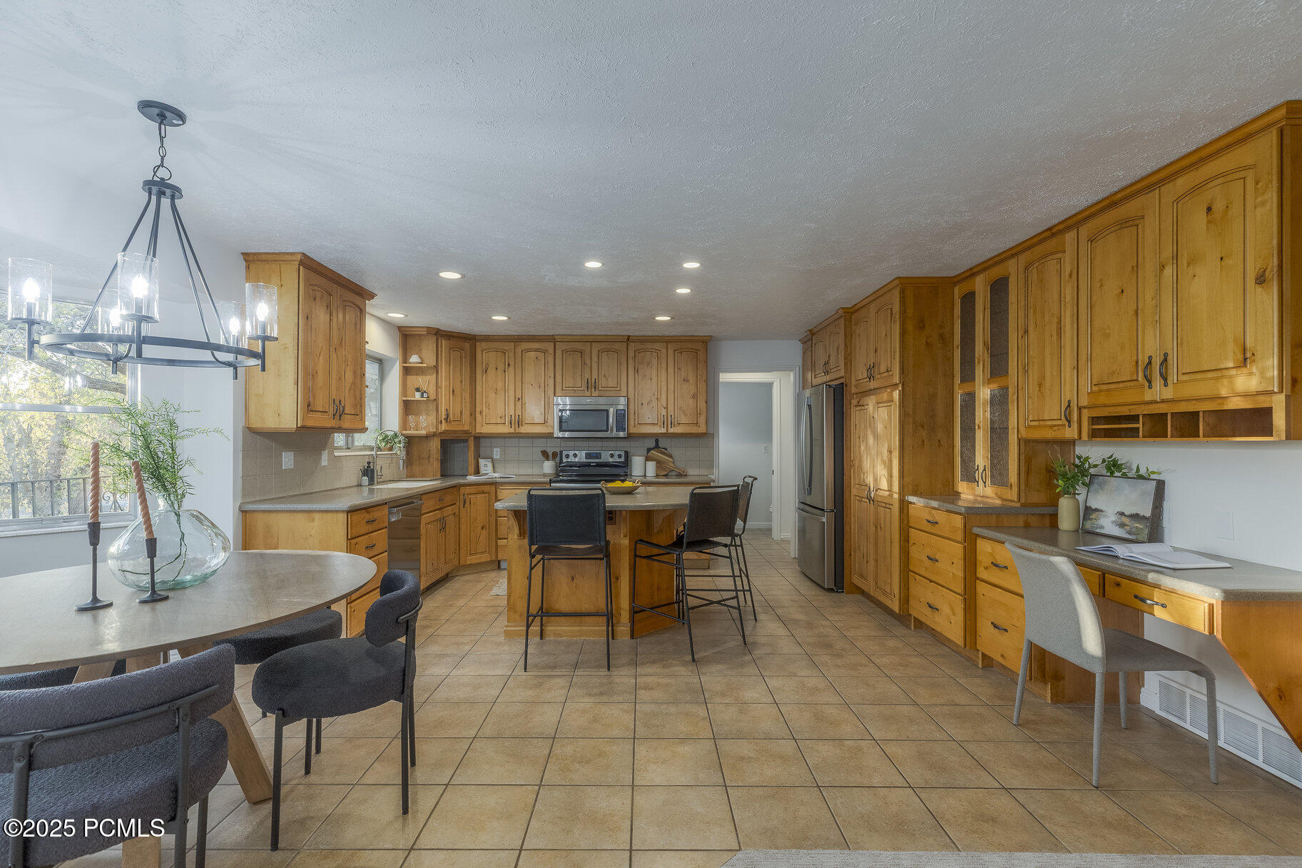 9748 Chylene Drive, Sandy, Utah image 15