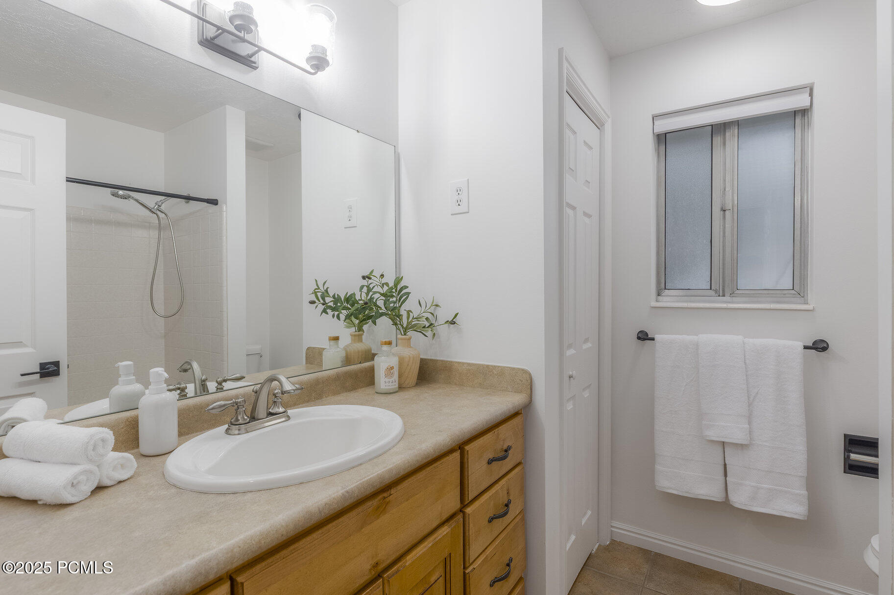 9748 Chylene Drive, Sandy, Utah image 24