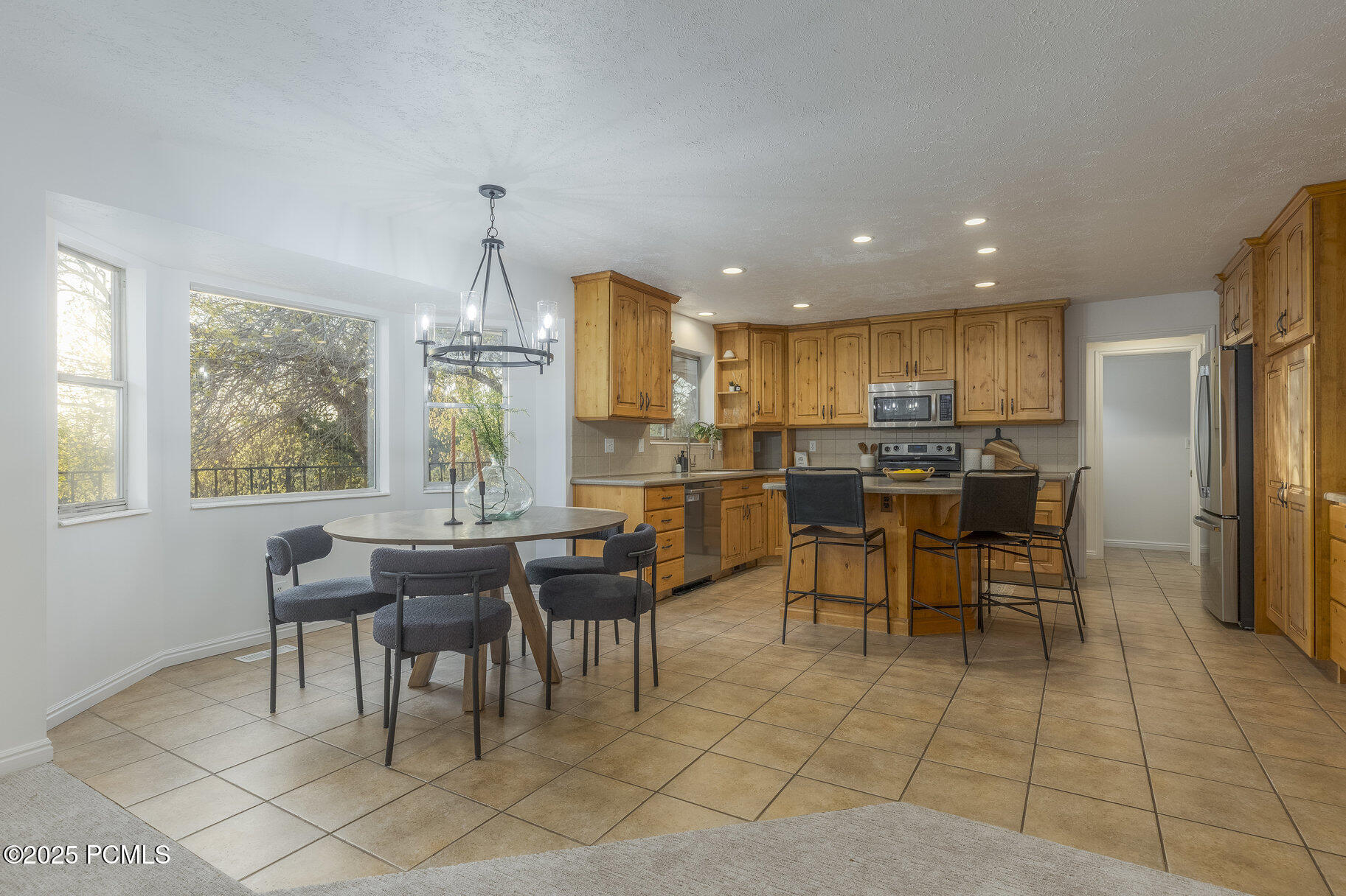 9748 Chylene Drive, Sandy, Utah image 14