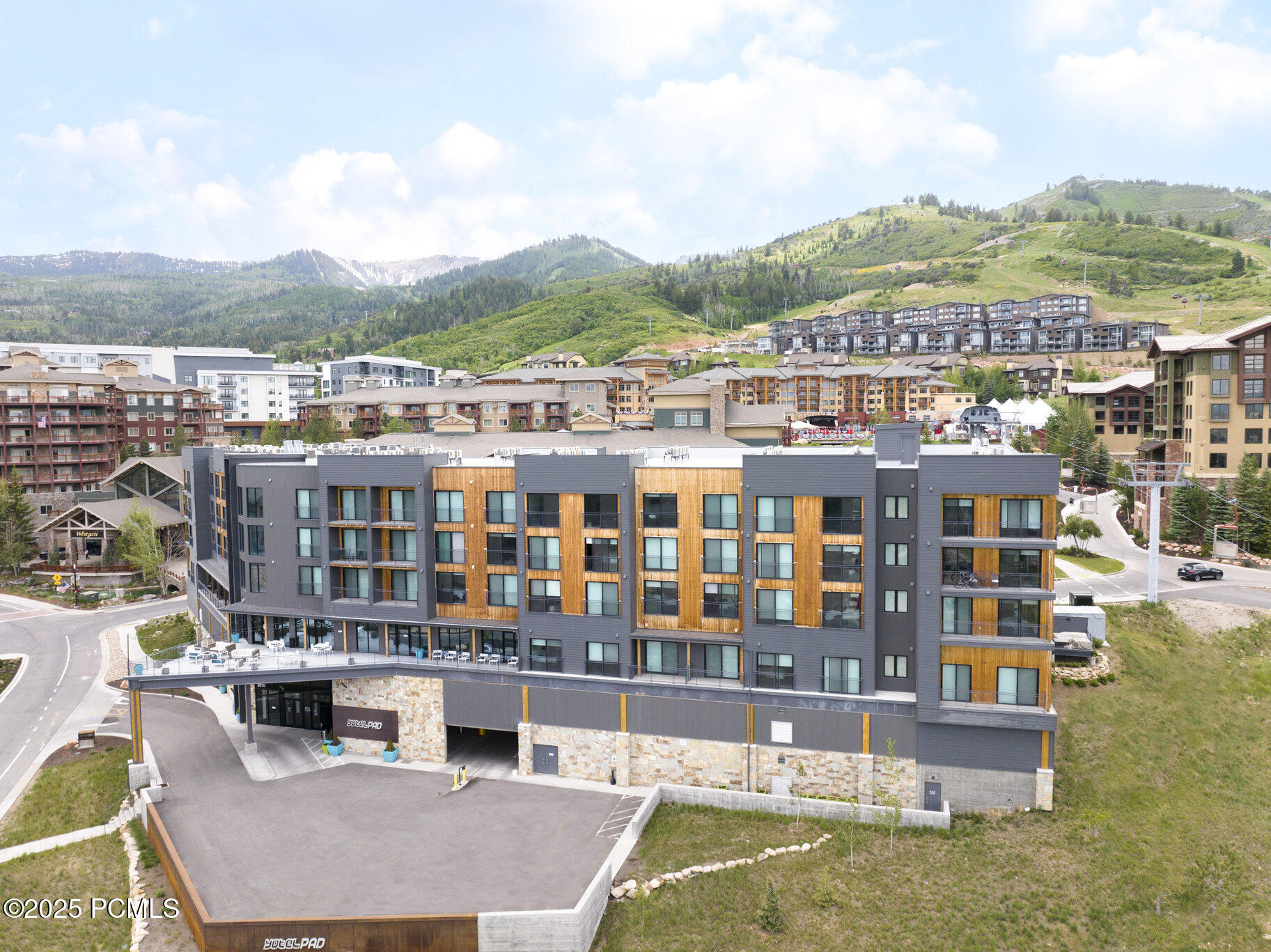 2670 W Canyons Resort Drive #437, Park City, Utah image 40