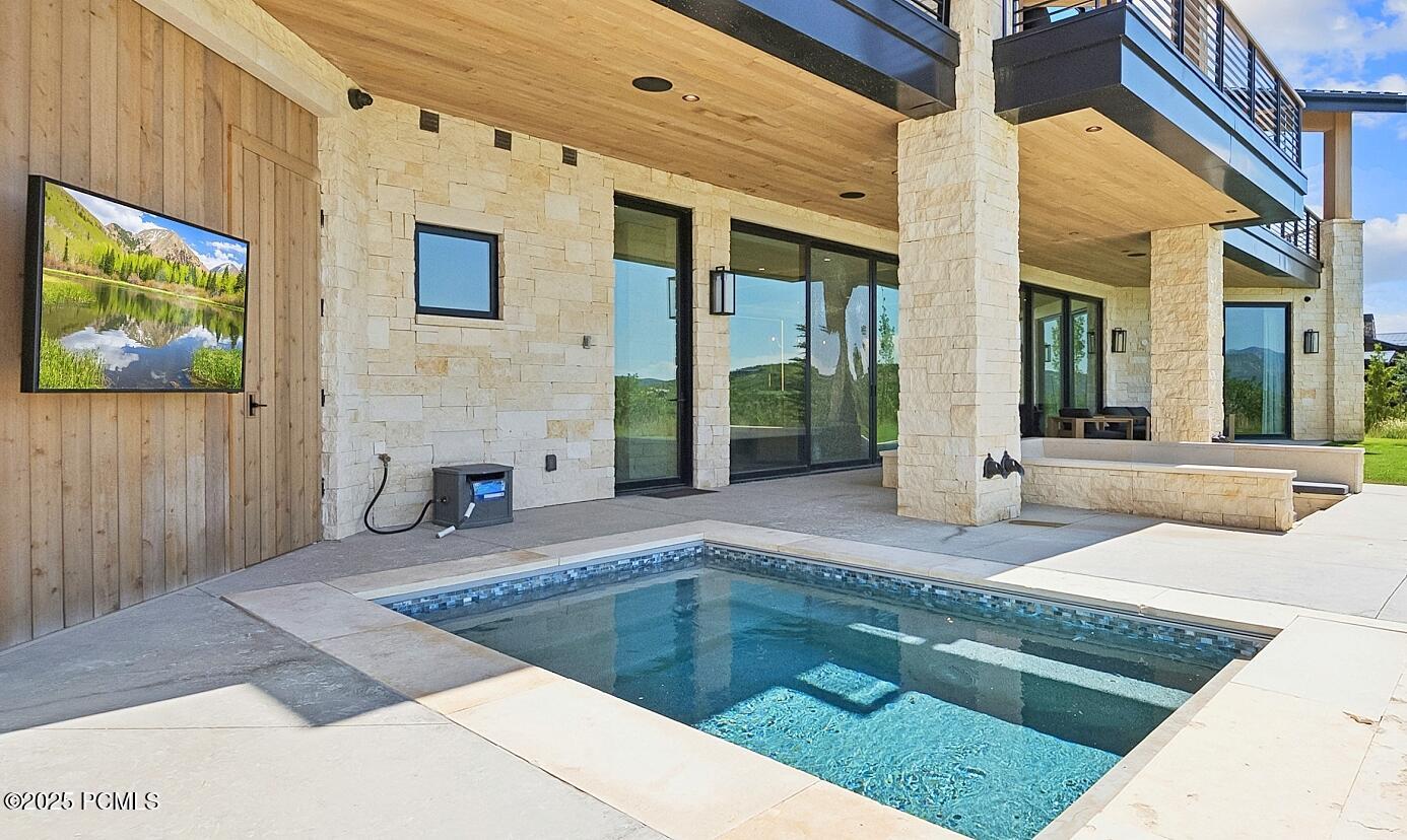 Kamas, Utah 84036, United States, 7 Bedrooms Bedrooms, ,9 BathroomsBathrooms,Residential,Active,187415