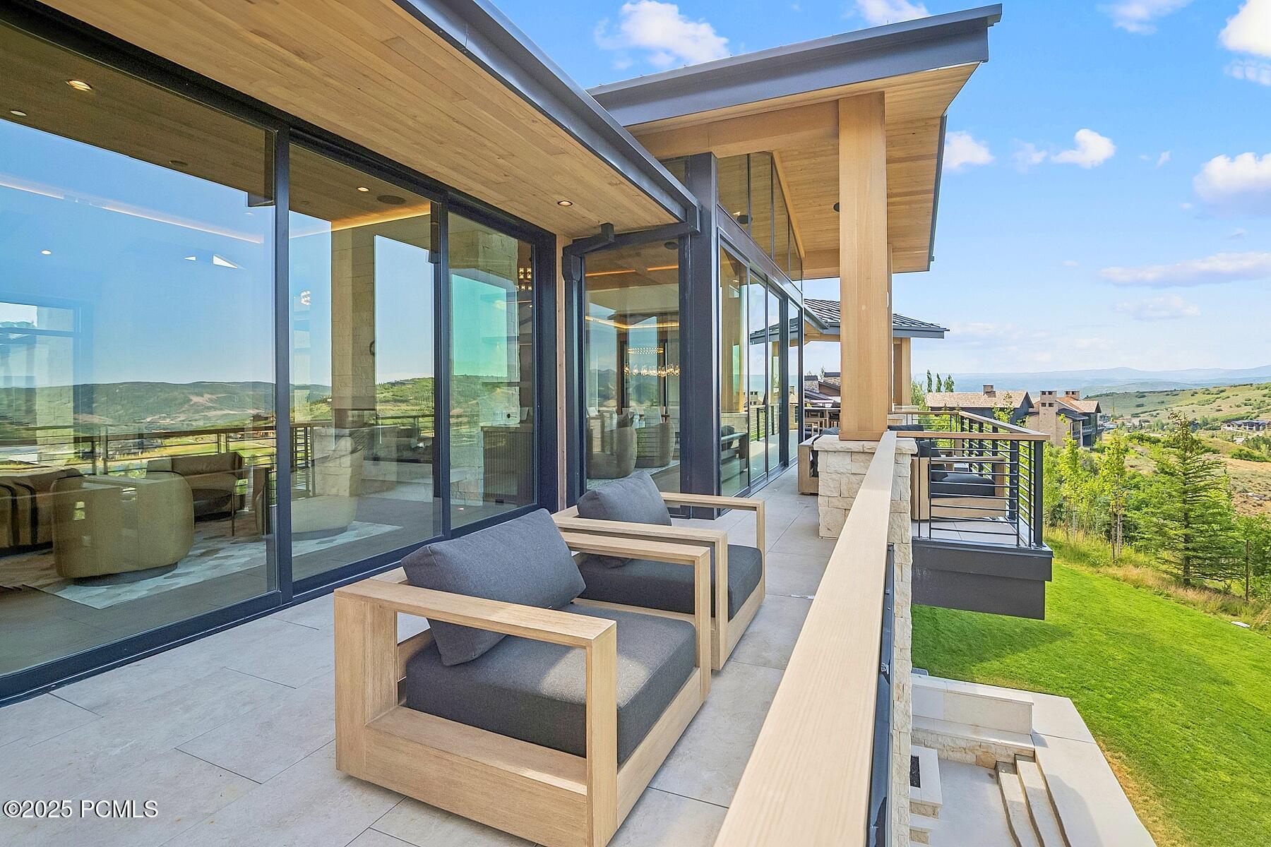 Kamas, Utah 84036, United States, 7 Bedrooms Bedrooms, ,9 BathroomsBathrooms,Residential,Active,187415