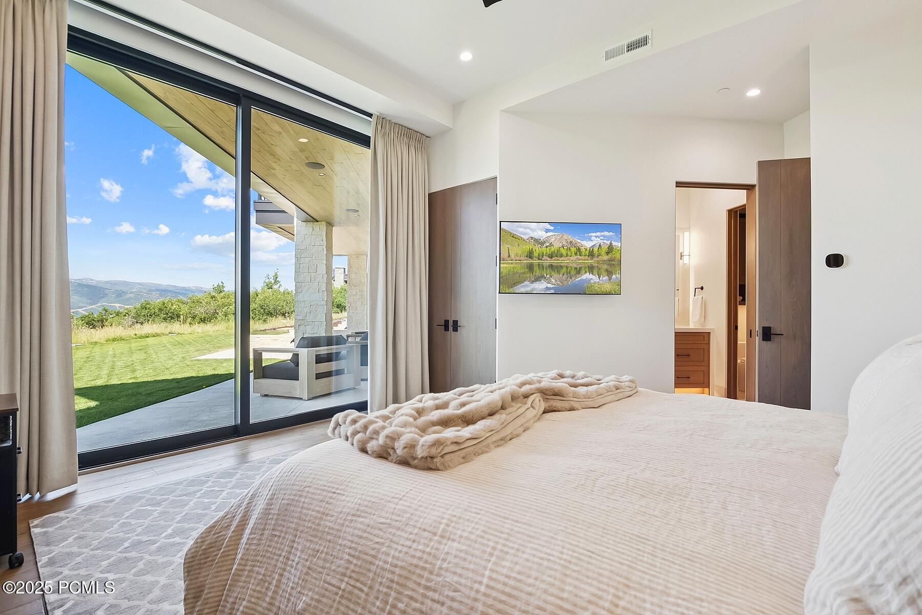 Kamas, Utah 84036, United States, 7 Bedrooms Bedrooms, ,9 BathroomsBathrooms,Residential,Active,187415