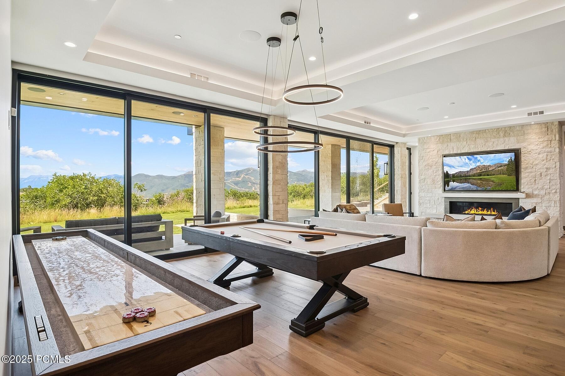 Kamas, Utah 84036, United States, 7 Bedrooms Bedrooms, ,9 BathroomsBathrooms,Residential,Active,187415