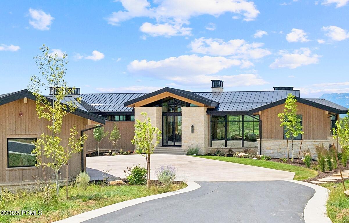 Kamas, Utah 84036, United States, 7 Bedrooms Bedrooms, ,9 BathroomsBathrooms,Residential,Active,187415