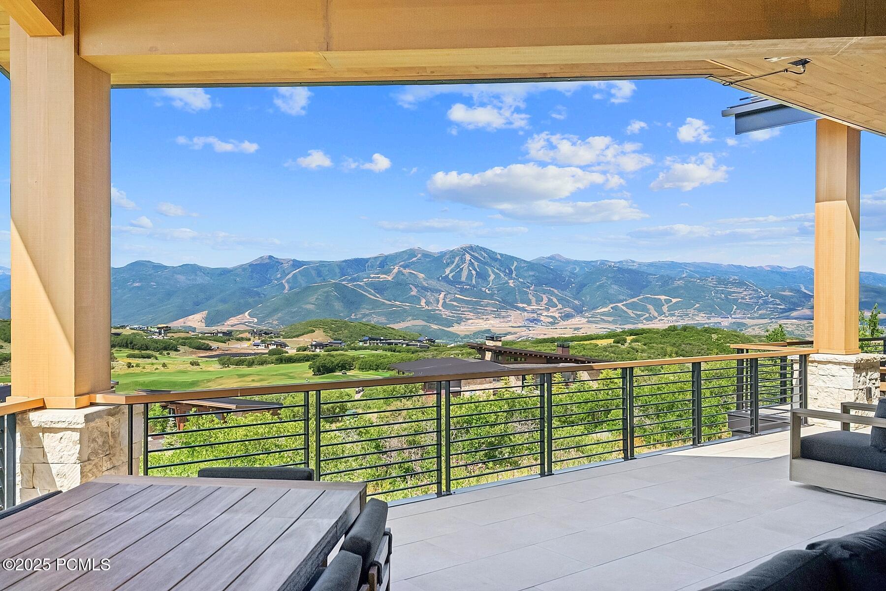 Kamas, Utah 84036, United States, 7 Bedrooms Bedrooms, ,9 BathroomsBathrooms,Residential,Active,187415