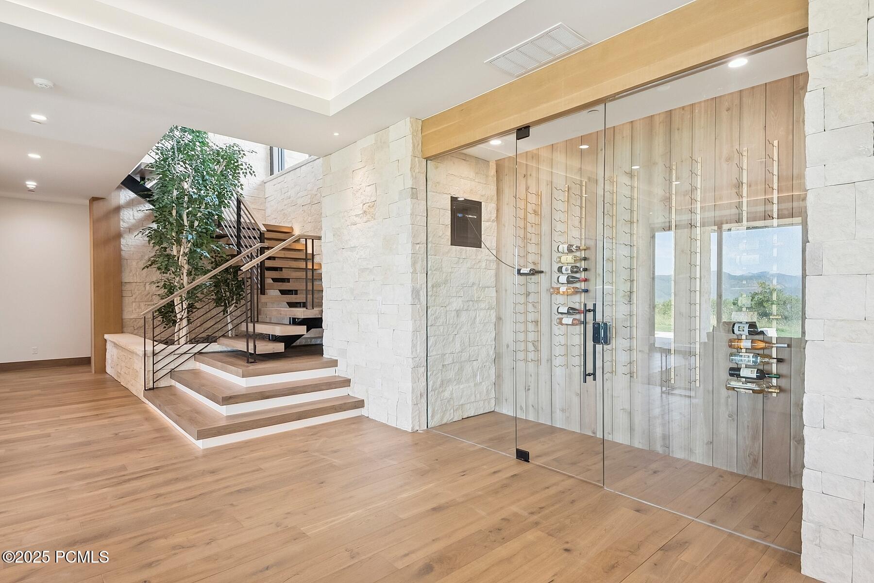 Kamas, Utah 84036, United States, 7 Bedrooms Bedrooms, ,9 BathroomsBathrooms,Residential,Active,187415