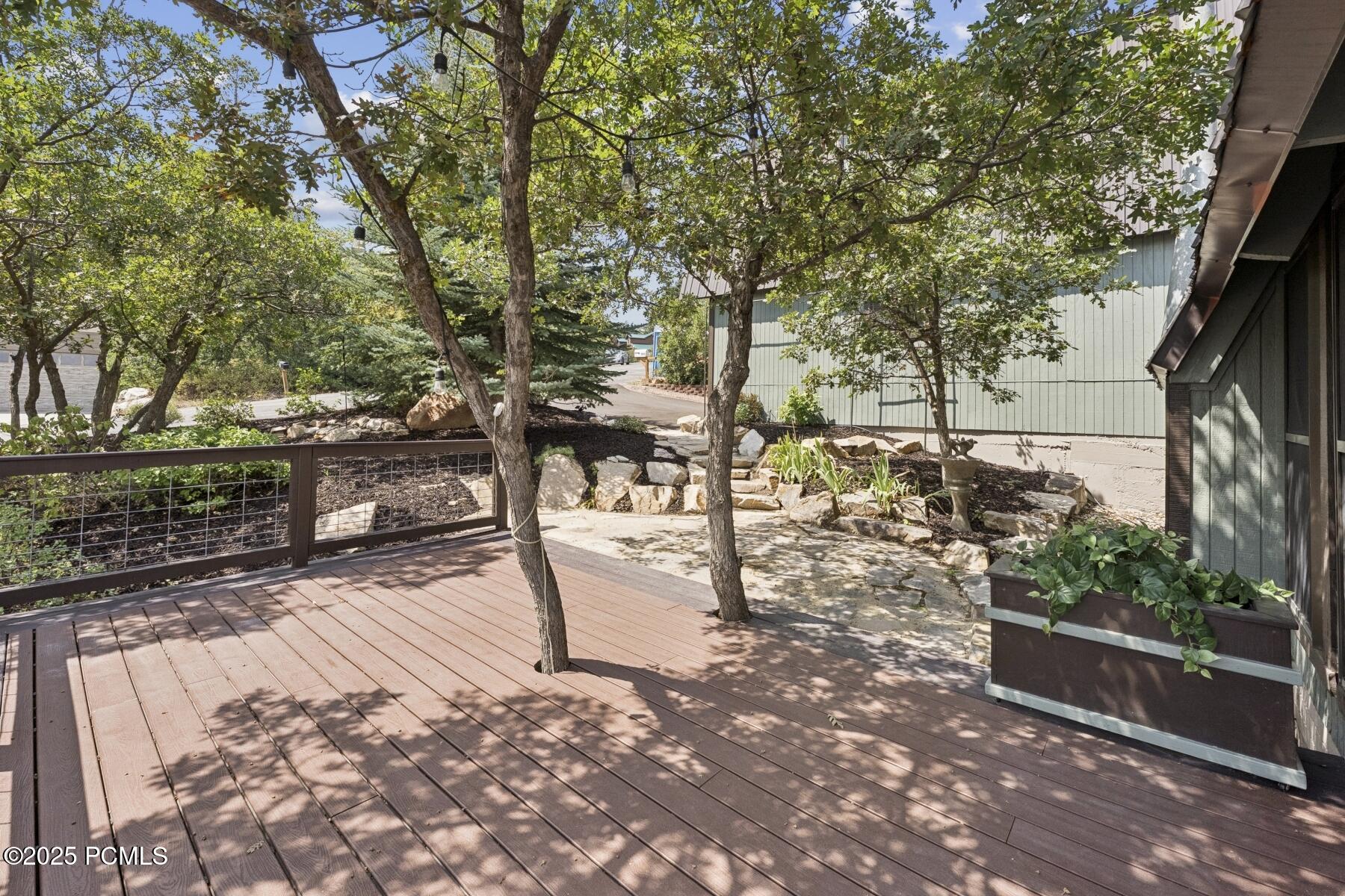 Park City, Utah 84098, United States, 3 Bedrooms Bedrooms, ,3 BathroomsBathrooms,Residential,Active,200336