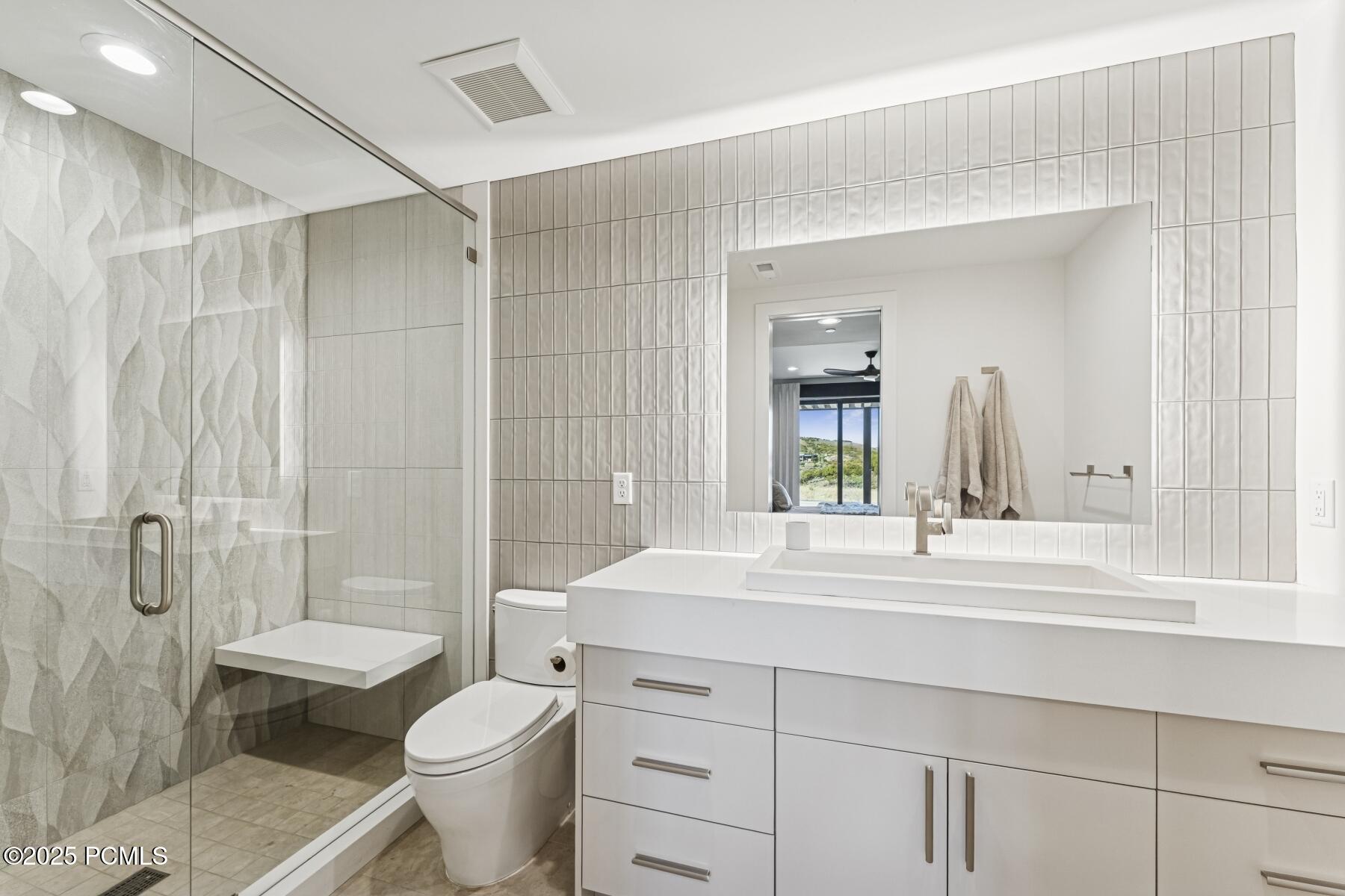 Park City, Utah 84098, United States, 6 Bedrooms Bedrooms, ,6 BathroomsBathrooms,Residential,Active,253933