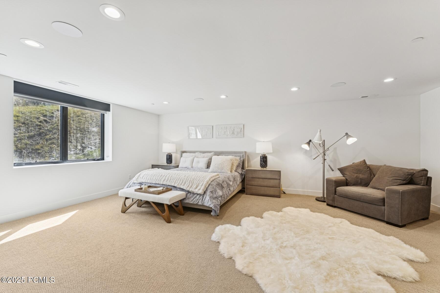 Park City, Utah 84098, United States, 6 Bedrooms Bedrooms, ,6 BathroomsBathrooms,Residential,Active,253933