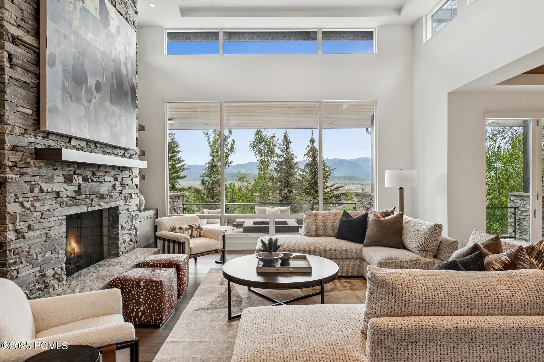 Park City, Utah 84098, United States, 6 Bedrooms Bedrooms, ,8 BathroomsBathrooms,Residential,Active,164156