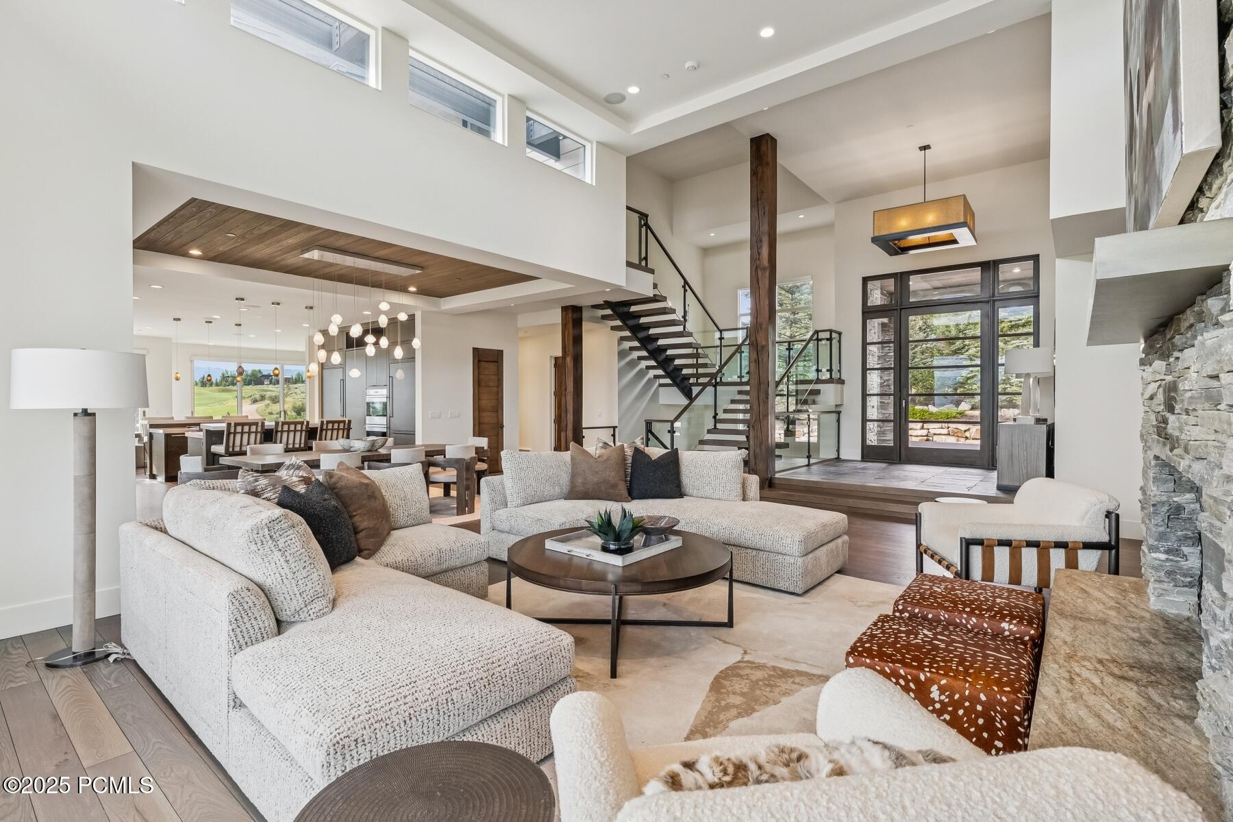 Park City, Utah 84098, United States, 6 Bedrooms Bedrooms, ,8 BathroomsBathrooms,Residential,Active,164156