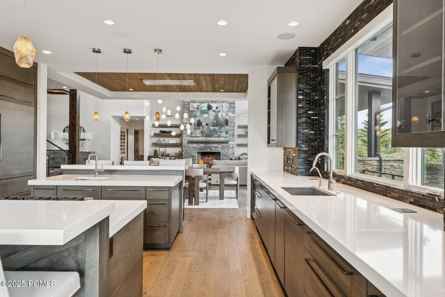 Park City, Utah 84098, United States, 6 Bedrooms Bedrooms, ,8 BathroomsBathrooms,Residential,Active,164156