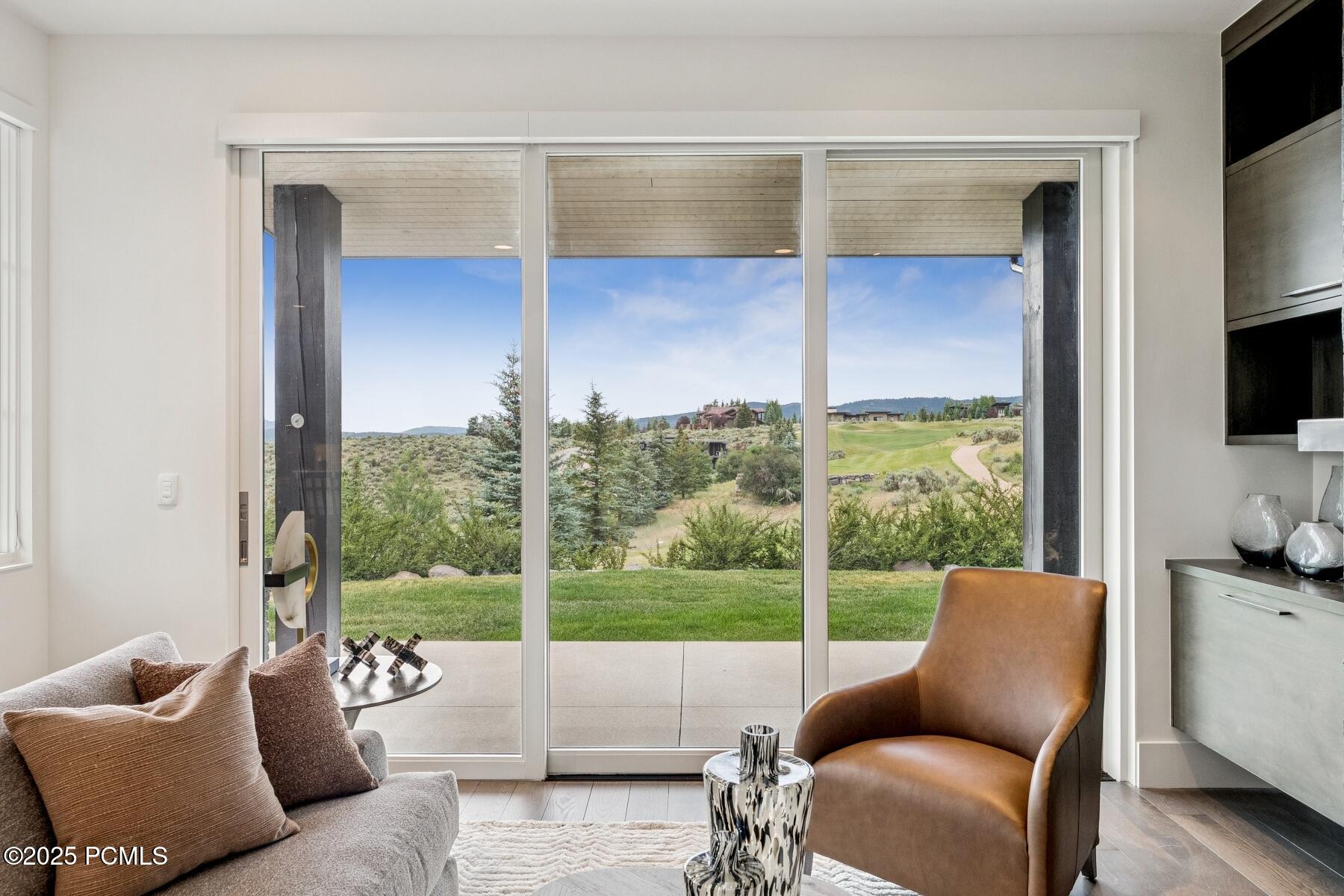 Park City, Utah 84098, United States, 6 Bedrooms Bedrooms, ,8 BathroomsBathrooms,Residential,Active,164156