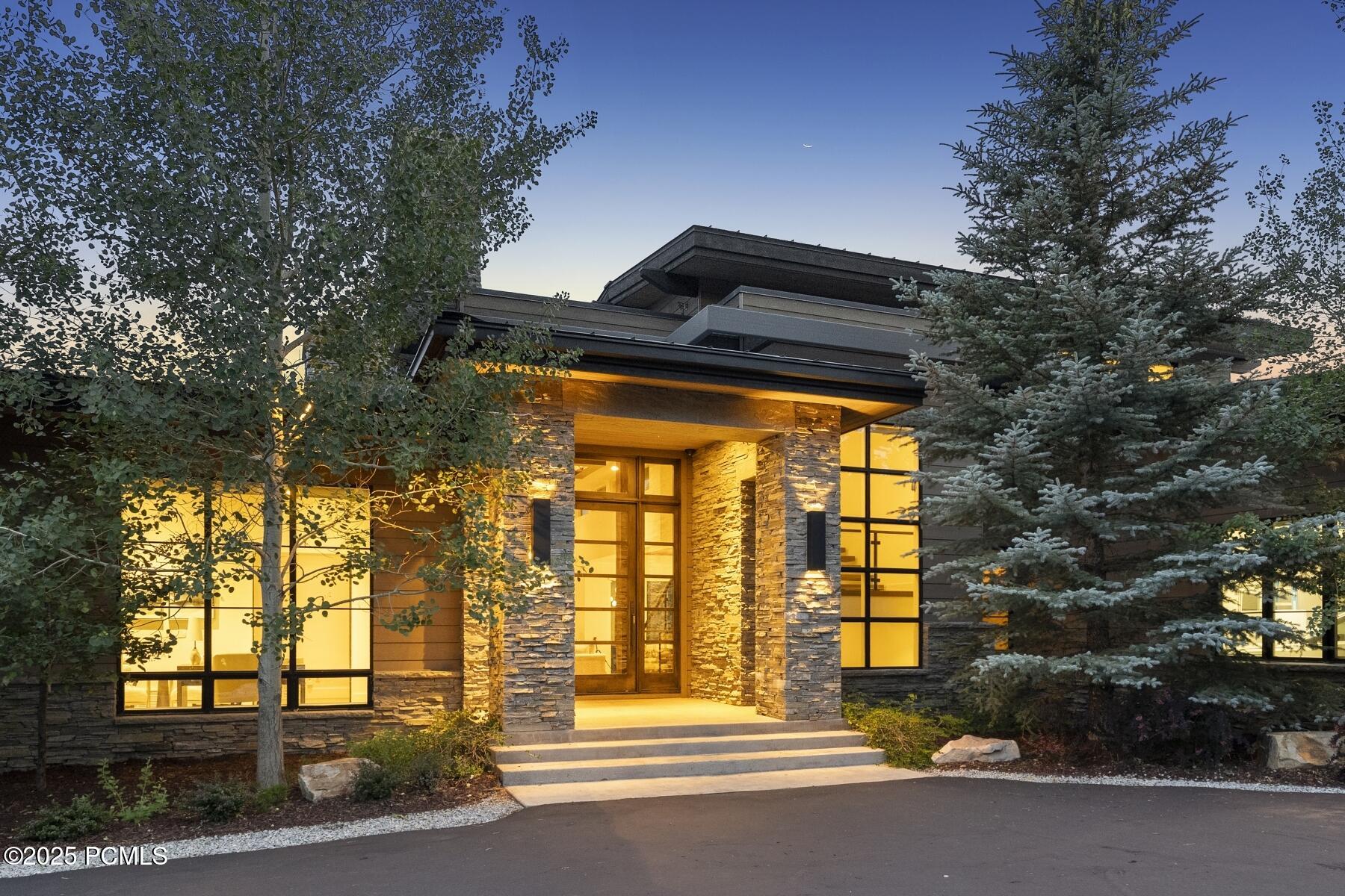 Park City, Utah 84098, United States, 6 Bedrooms Bedrooms, ,8 BathroomsBathrooms,Residential,Active,164156