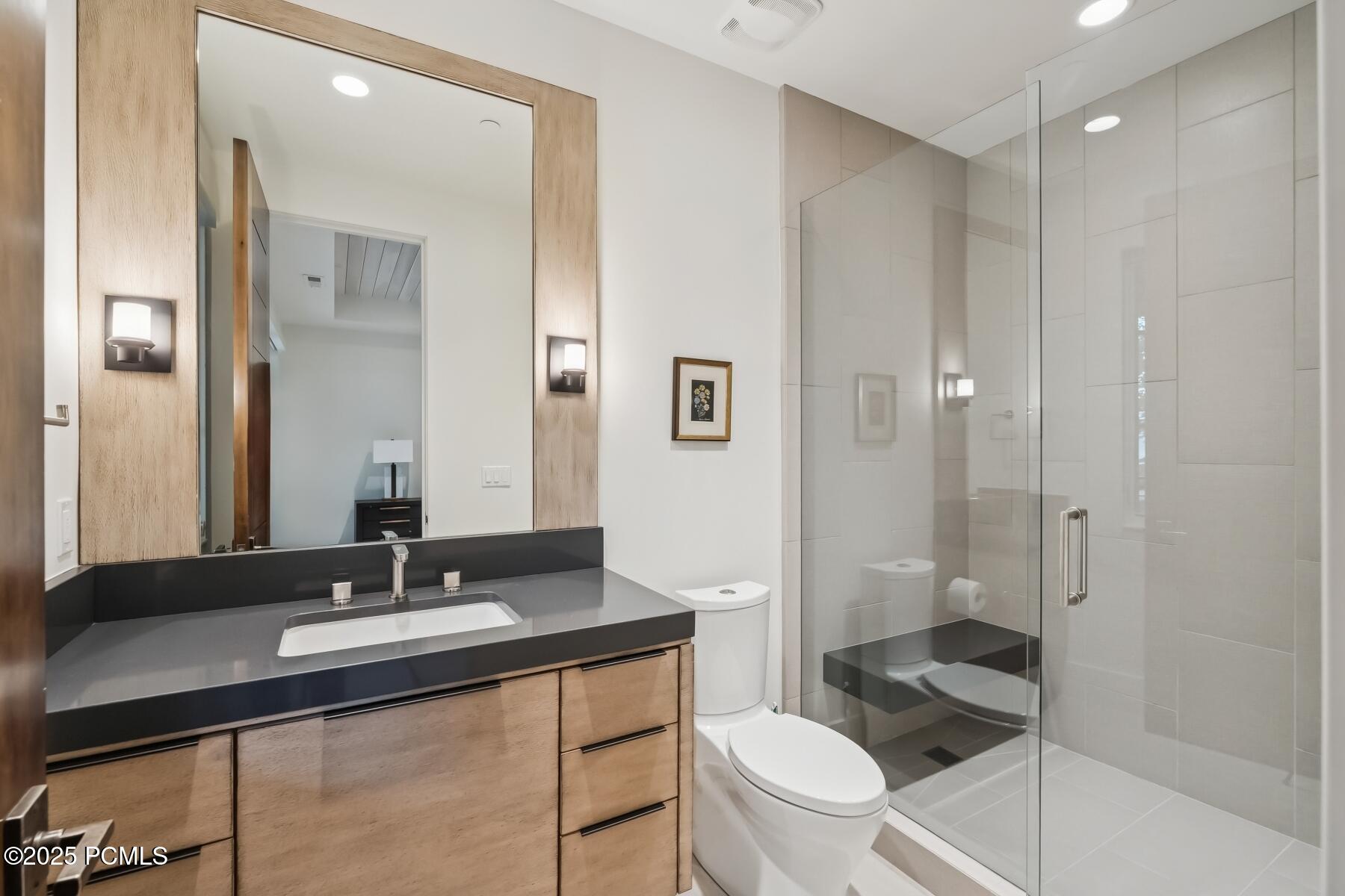 Park City, Utah 84098, United States, 6 Bedrooms Bedrooms, ,8 BathroomsBathrooms,Residential,Active,164156