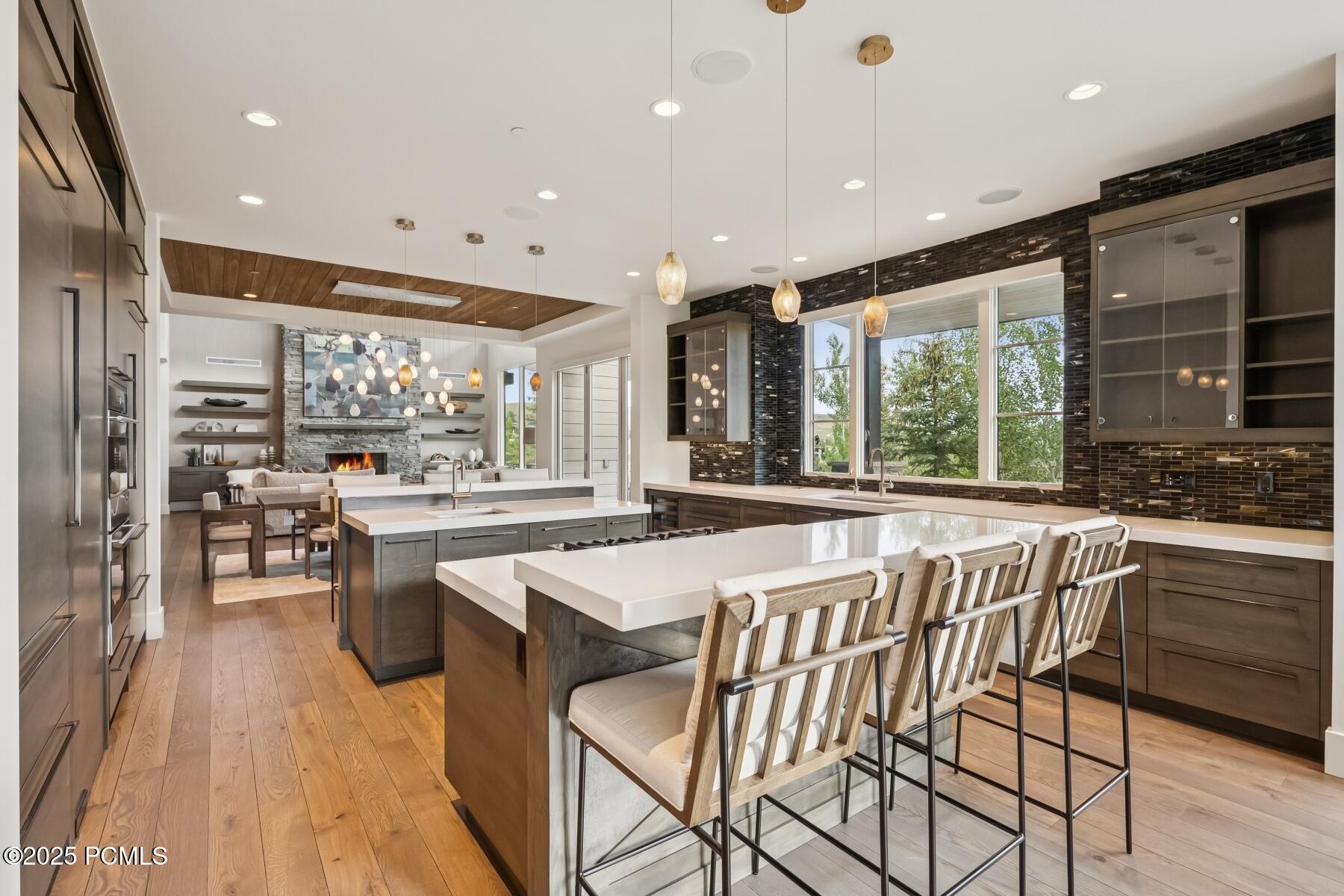 Park City, Utah 84098, United States, 6 Bedrooms Bedrooms, ,8 BathroomsBathrooms,Residential,Active,164156