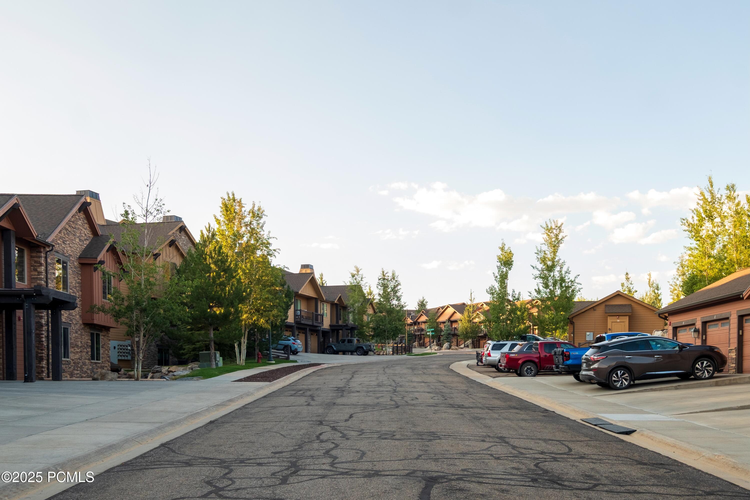 Kamas, Utah 84036, United States, 2 Bedrooms Bedrooms, ,2 BathroomsBathrooms,Residential,Active,181027