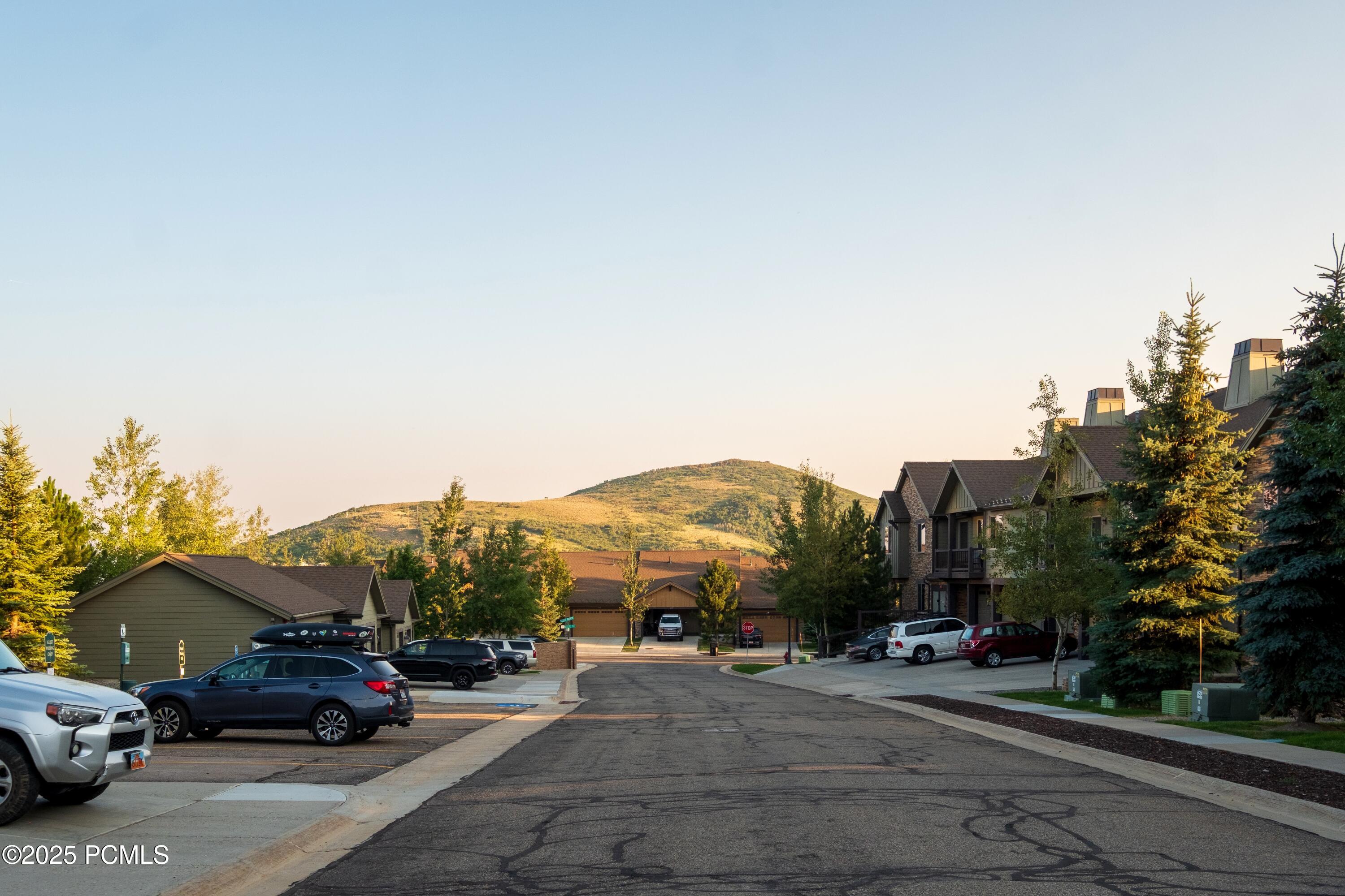 Kamas, Utah 84036, United States, 2 Bedrooms Bedrooms, ,2 BathroomsBathrooms,Residential,Active,181027