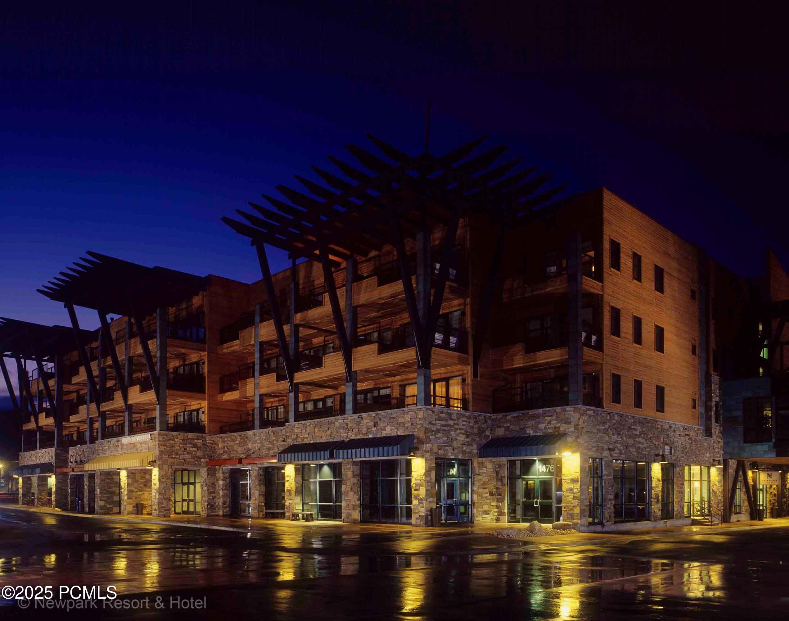 1456 Newpark Boulevard #318, Park City, Utah image 2