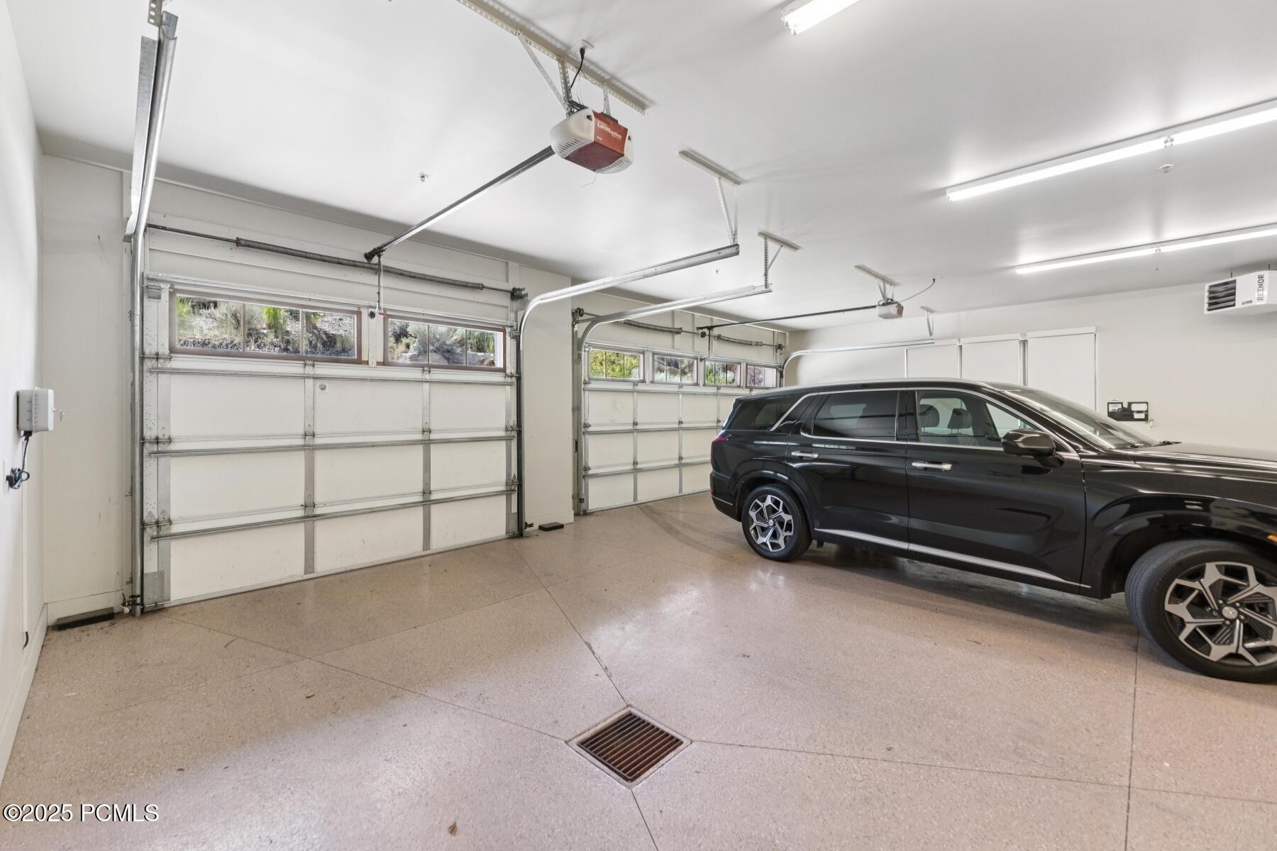 Kamas, Utah 84036, United States, 5 Bedrooms Bedrooms, ,7 BathroomsBathrooms,Residential,Active,185751