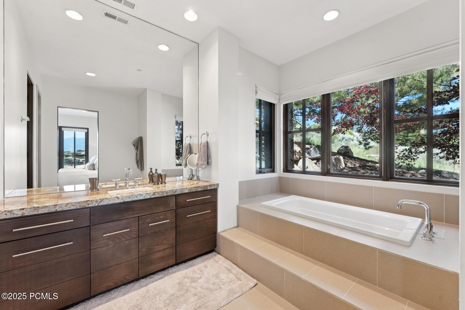 Kamas, Utah 84036, United States, 5 Bedrooms Bedrooms, ,7 BathroomsBathrooms,Residential,Active,185751