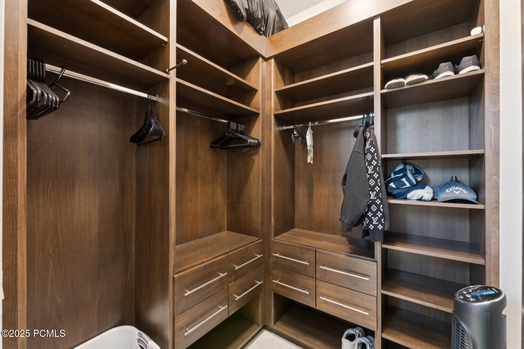 Kamas, Utah 84036, United States, 5 Bedrooms Bedrooms, ,7 BathroomsBathrooms,Residential,Active,185751