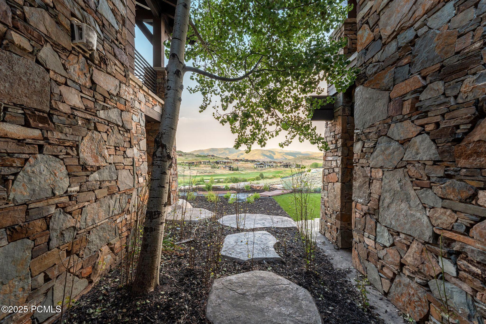 Kamas, Utah 84036, United States, 5 Bedrooms Bedrooms, ,7 BathroomsBathrooms,Residential,Active,185751