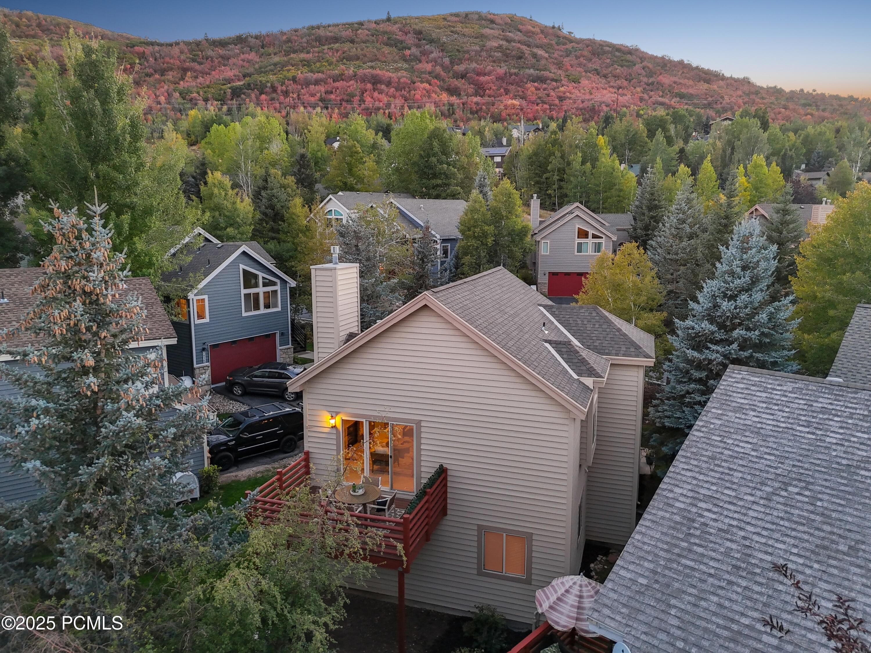 Park City, Utah 84098, United States, 3 Bedrooms Bedrooms, ,2 BathroomsBathrooms,Residential,Active,136494