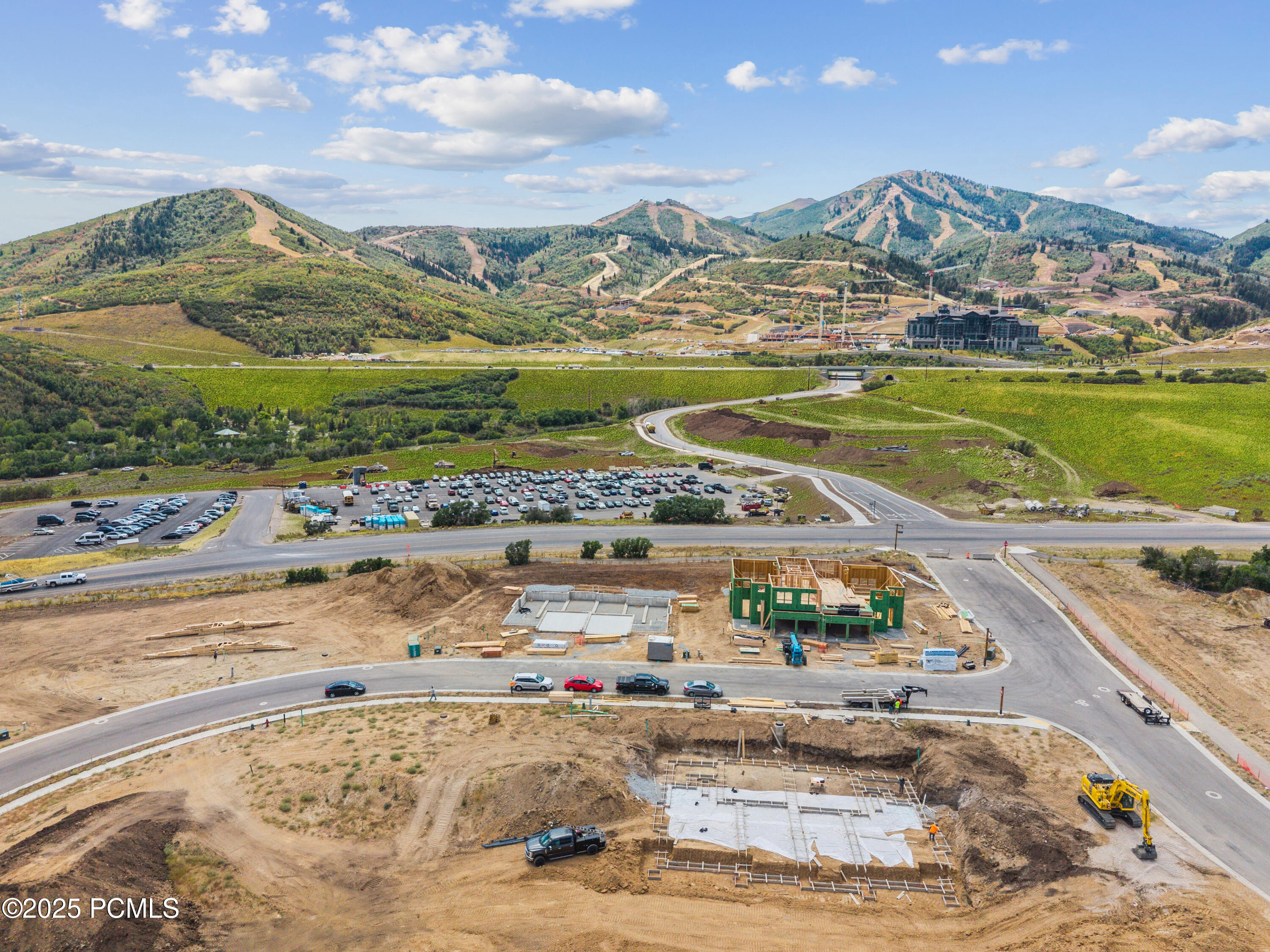 Heber City, Utah 84032, United States, 5 Bedrooms Bedrooms, ,6 BathroomsBathrooms,Residential,Active,169124