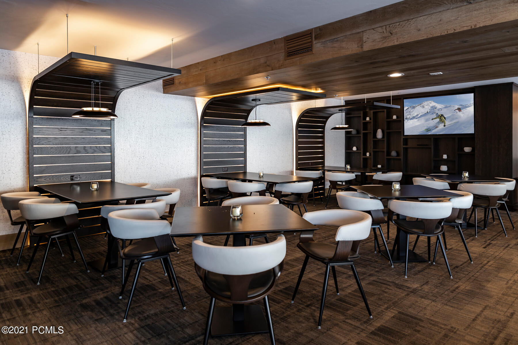 Park City, Utah 84098, United States, 4 Bedrooms Bedrooms, ,6 BathroomsBathrooms,Residential,Pending,70707