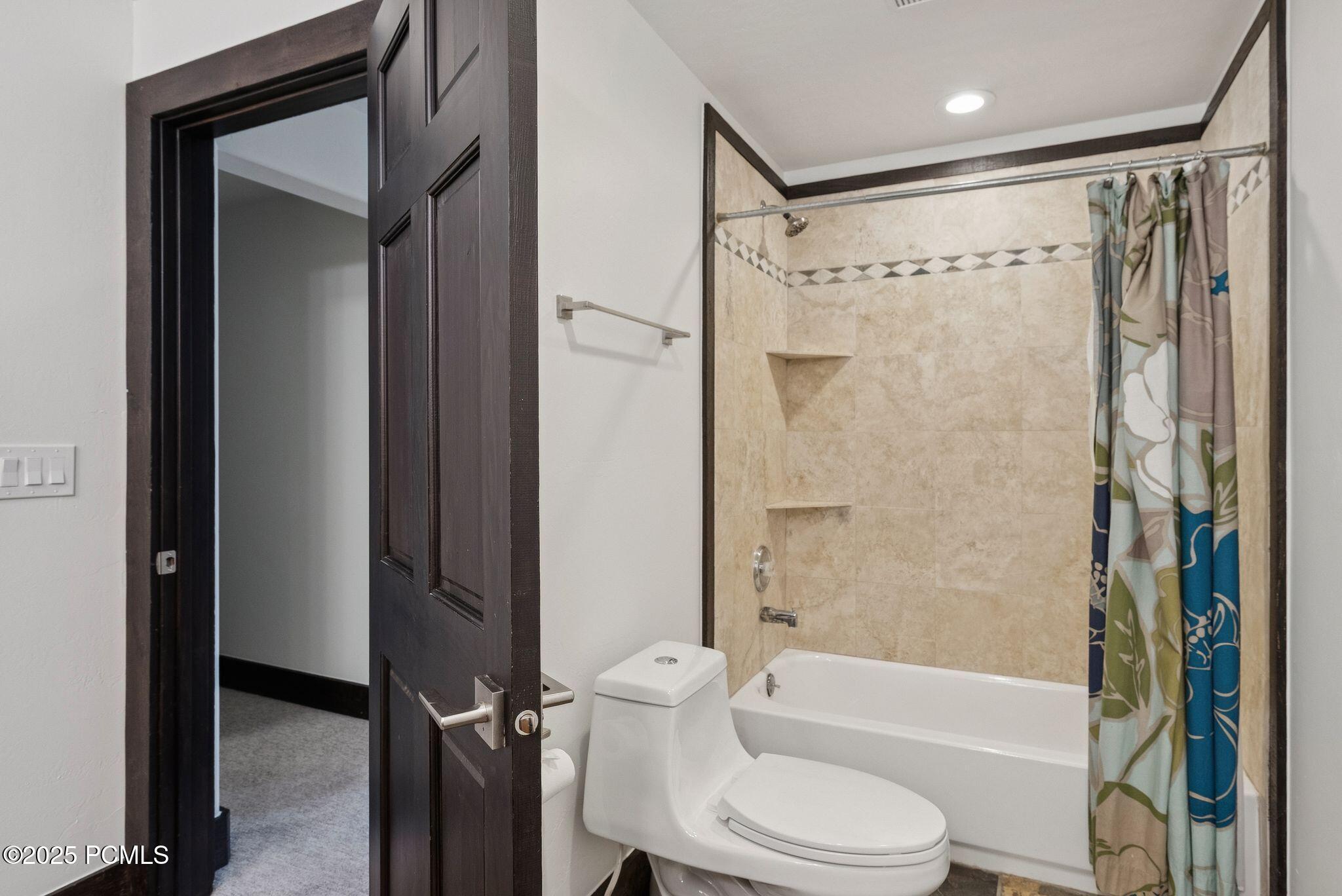 Park City, Utah 84098, United States, 5 Bedrooms Bedrooms, ,5 BathroomsBathrooms,Residential,Active,167941