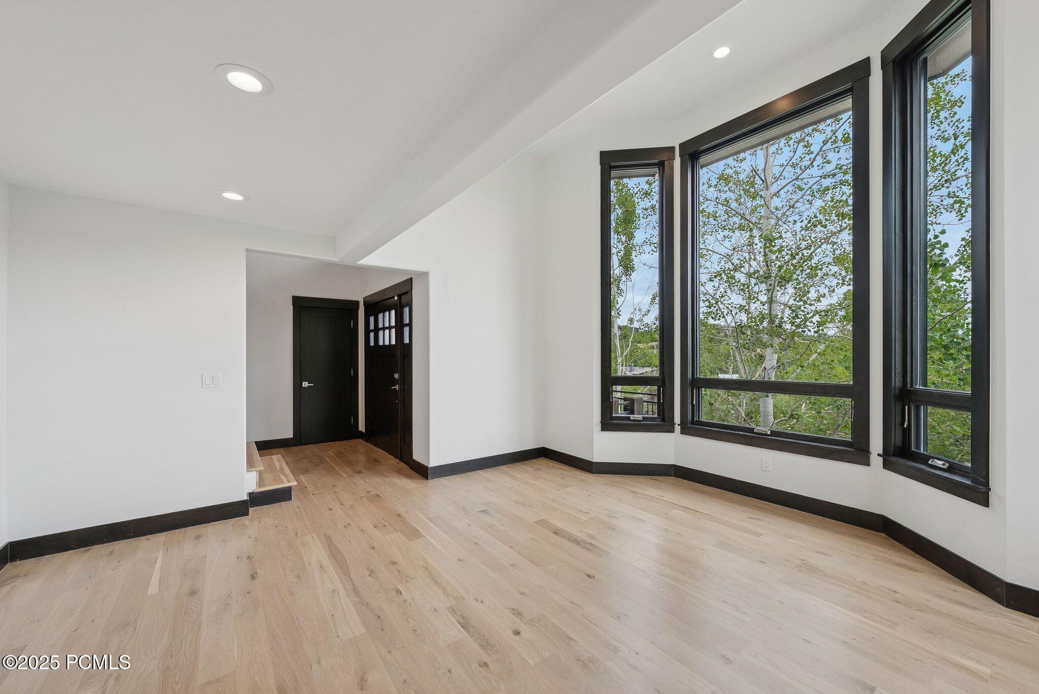 Park City, Utah 84098, United States, 5 Bedrooms Bedrooms, ,5 BathroomsBathrooms,Residential,Active,167941