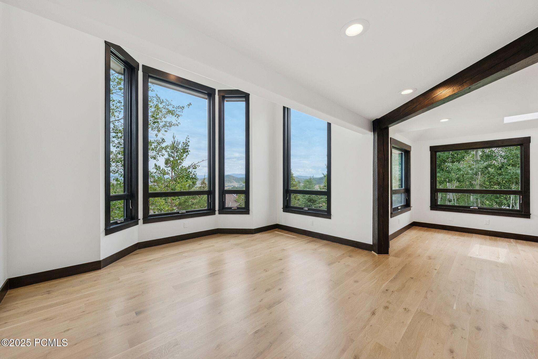 Park City, Utah 84098, United States, 5 Bedrooms Bedrooms, ,5 BathroomsBathrooms,Residential,Active,167941