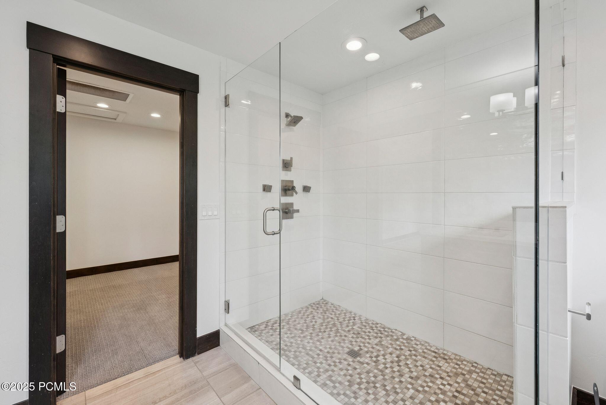 Park City, Utah 84098, United States, 5 Bedrooms Bedrooms, ,5 BathroomsBathrooms,Residential,Active,167941