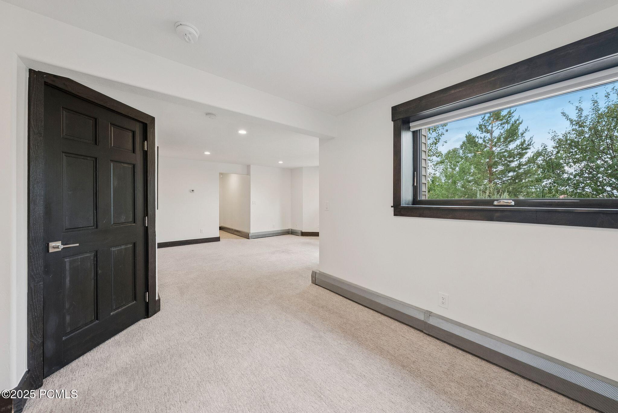 Park City, Utah 84098, United States, 5 Bedrooms Bedrooms, ,5 BathroomsBathrooms,Residential,Active,167941