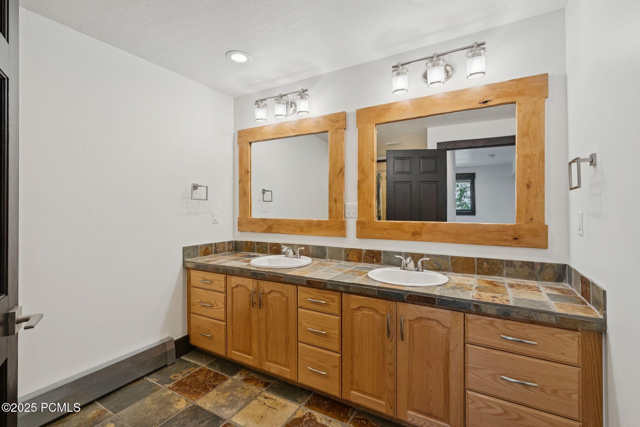 Park City, Utah 84098, United States, 5 Bedrooms Bedrooms, ,5 BathroomsBathrooms,Residential,Active,167941