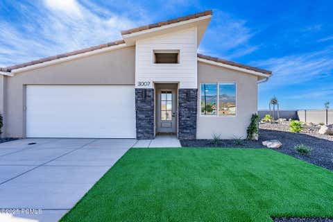 Homes For Sale - 3007 N 570 North<br/> Hurricane, UT 84737