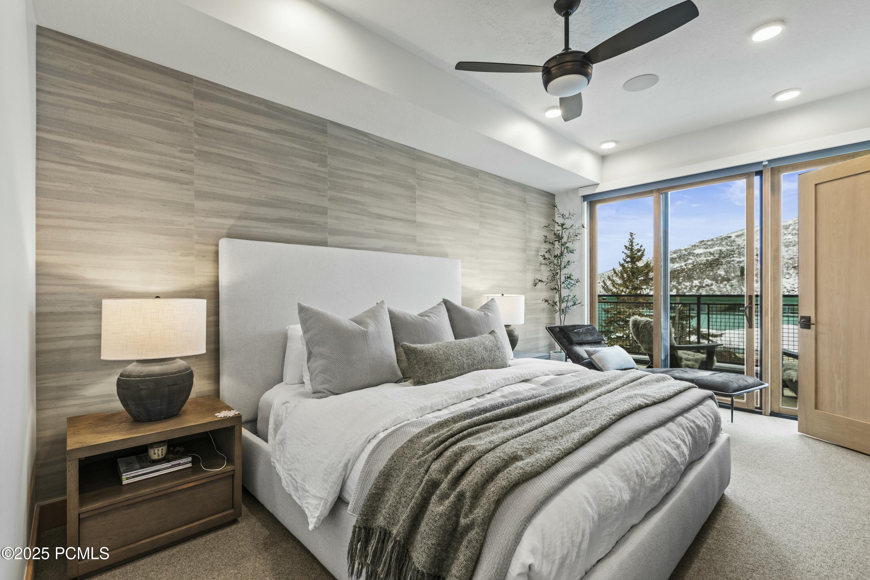 Park City, Utah 84060, United States, 2 Bedrooms Bedrooms, ,3 BathroomsBathrooms,Residential,Active,11534