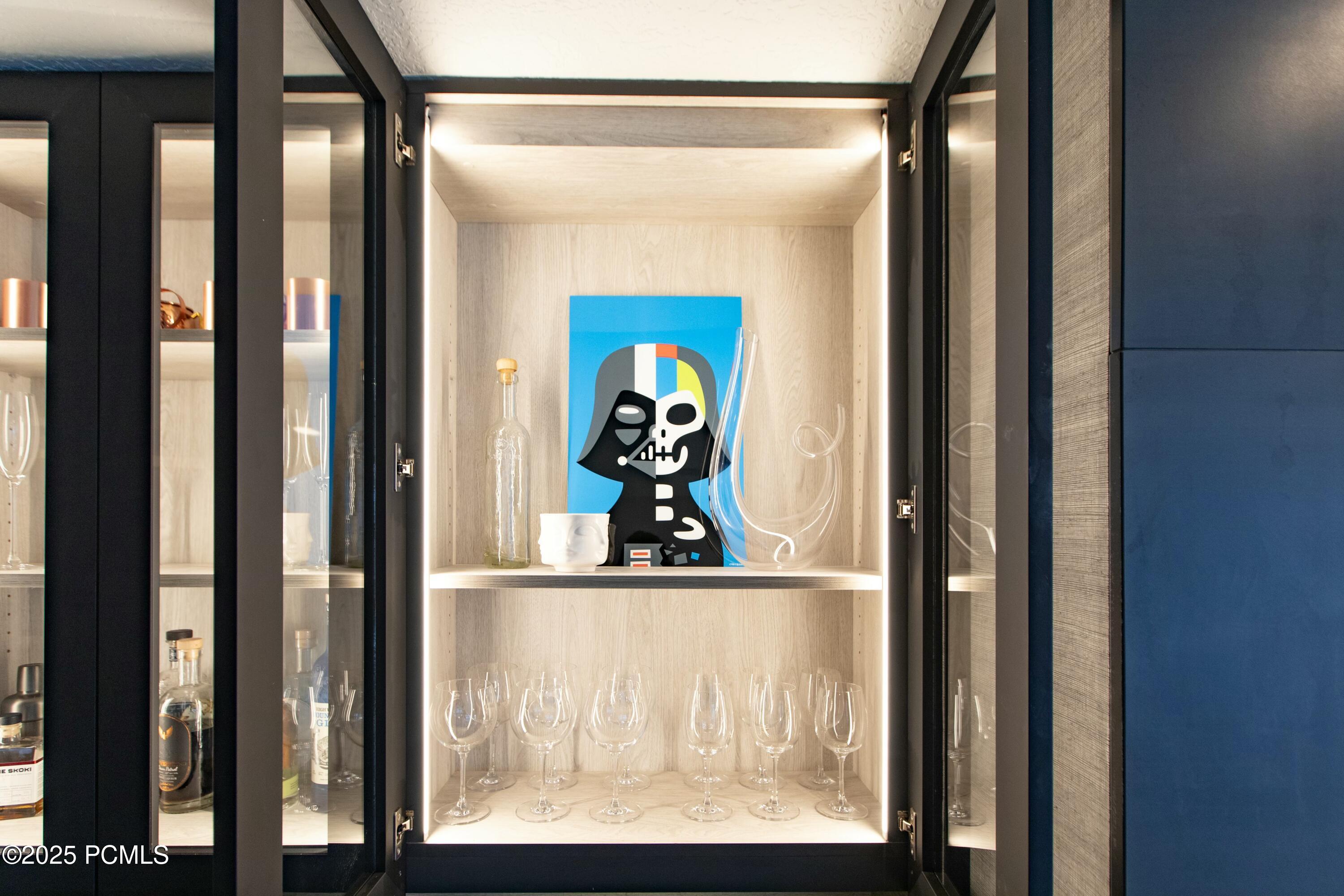 Park City, Utah 84060, United States, 2 Bedrooms Bedrooms, ,3 BathroomsBathrooms,Residential,Active,11534