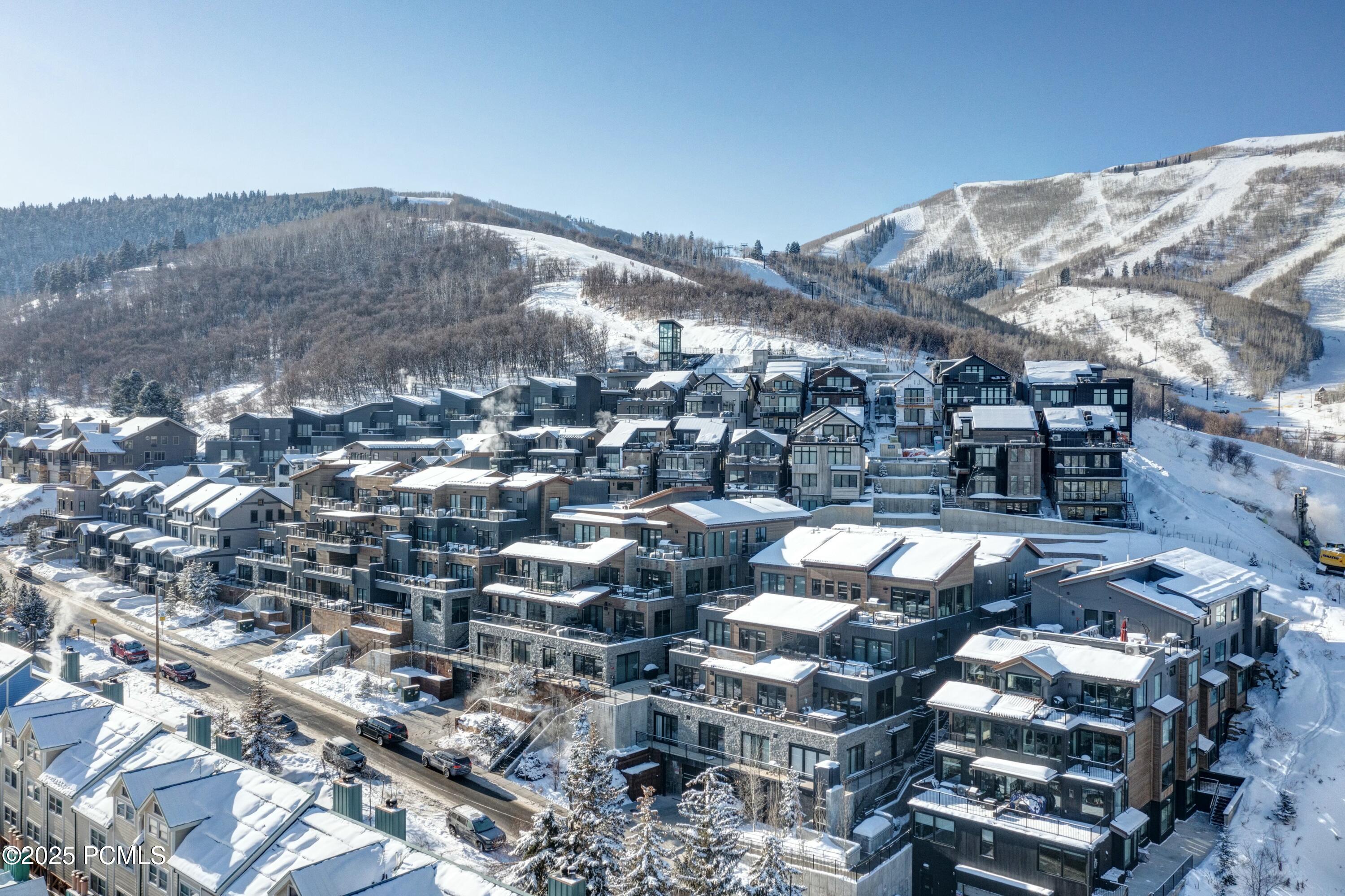 Park City, Utah 84060, United States, 2 Bedrooms Bedrooms, ,3 BathroomsBathrooms,Residential,Active,11534 Park City, Utah 84060, United States, 2 Bedrooms Bedrooms, ,3 BathroomsBathrooms,Residential,Active,11534