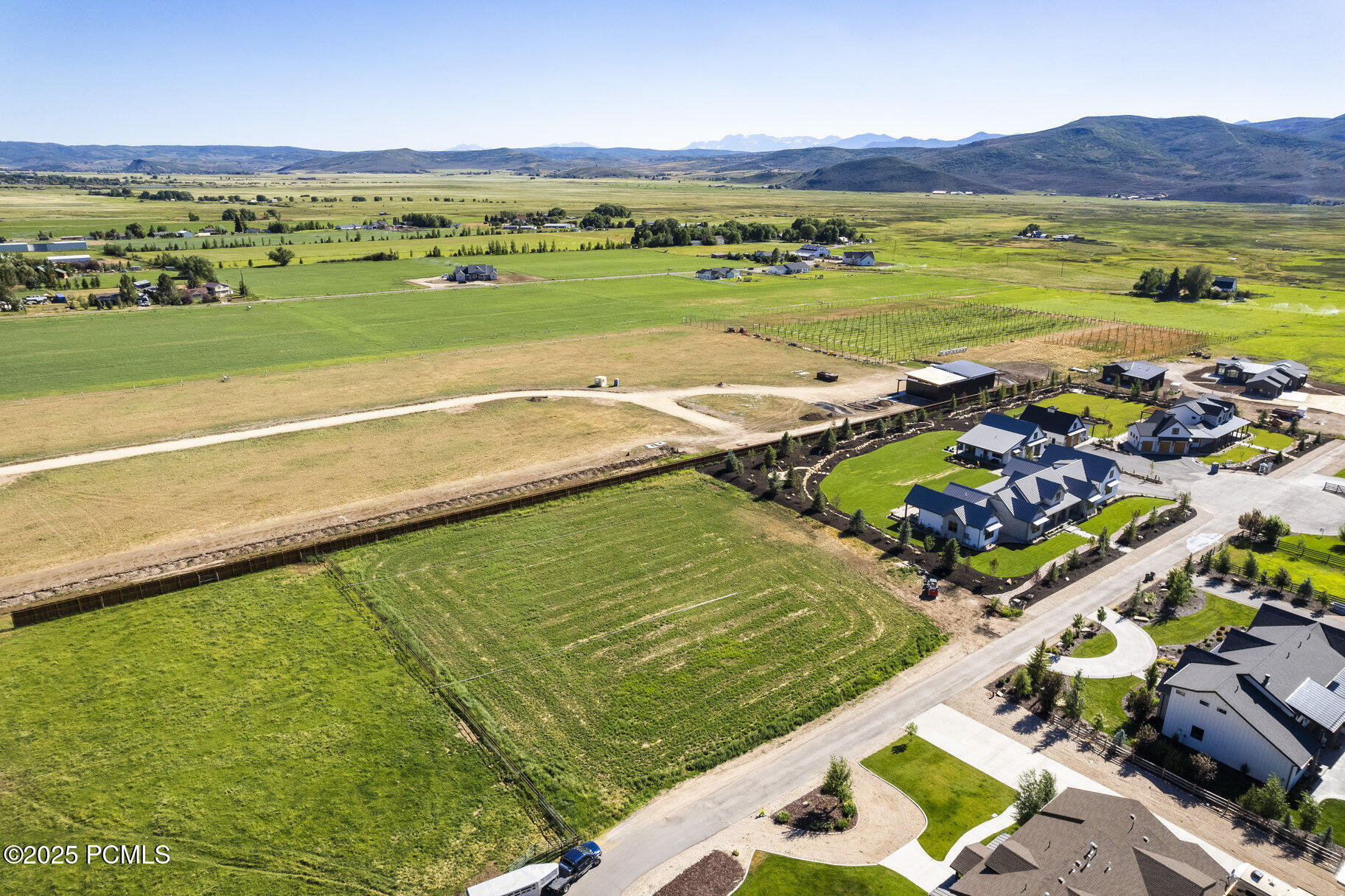 153 W Lazy Acres Lane, Kamas, Utah image 2