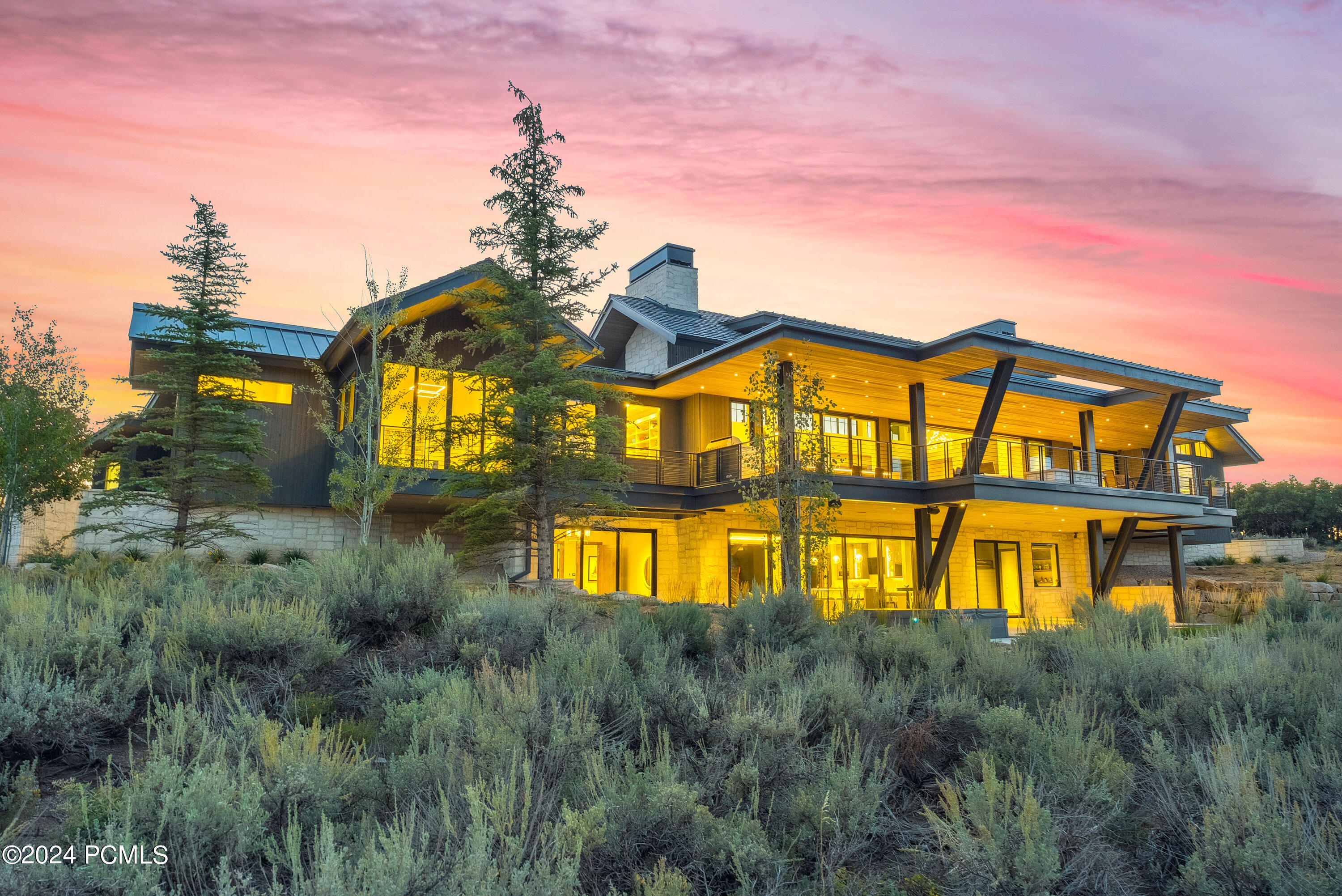 Kamas, Utah 84036, United States, 5 Bedrooms Bedrooms, ,7 BathroomsBathrooms,Residential,Pending,45628