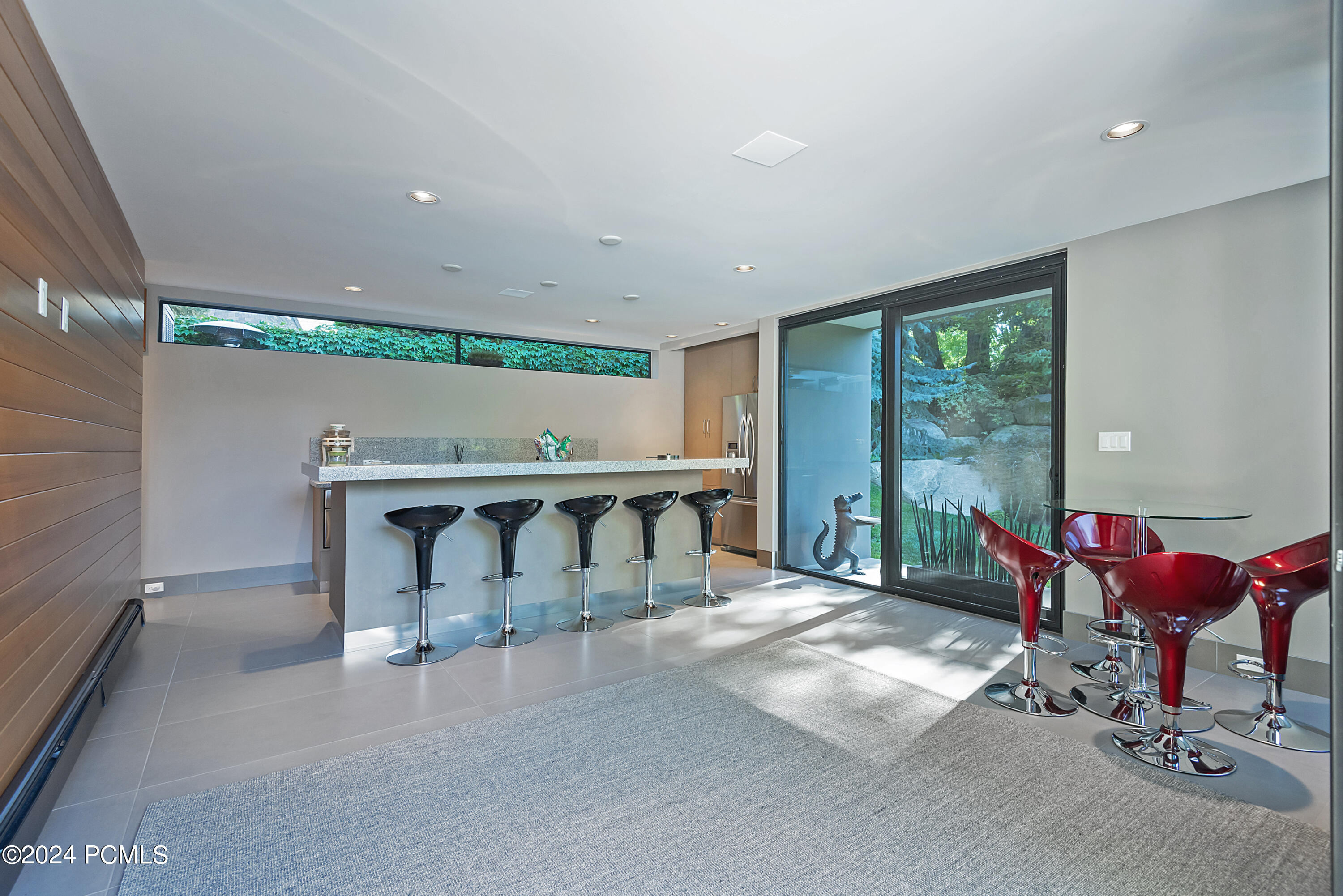 Salt Lake City, Utah 84121, United States, 4 Bedrooms Bedrooms, ,8 BathroomsBathrooms,Residential,Active,46339