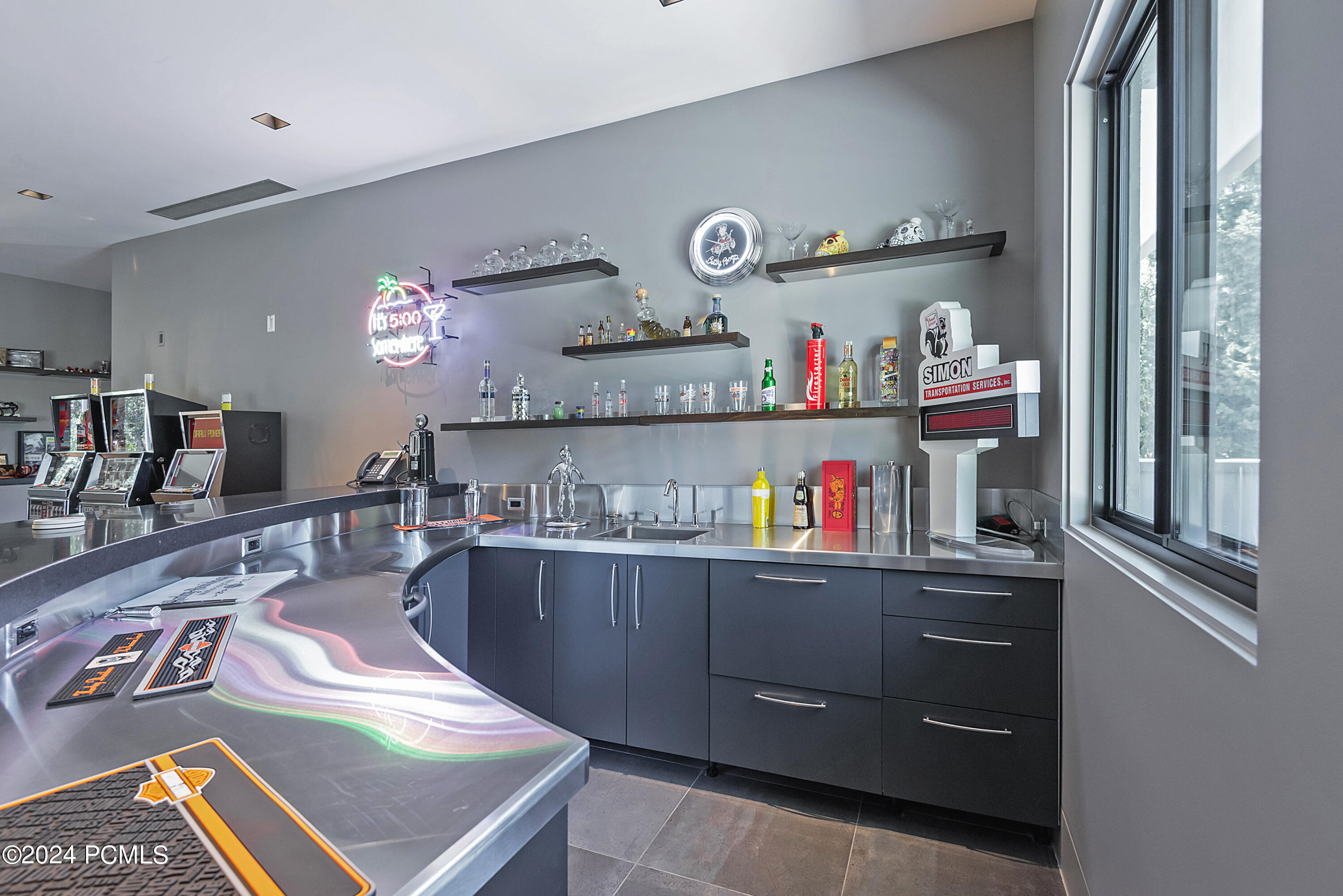 Salt Lake City, Utah 84121, United States, 4 Bedrooms Bedrooms, ,8 BathroomsBathrooms,Residential,Active,46339