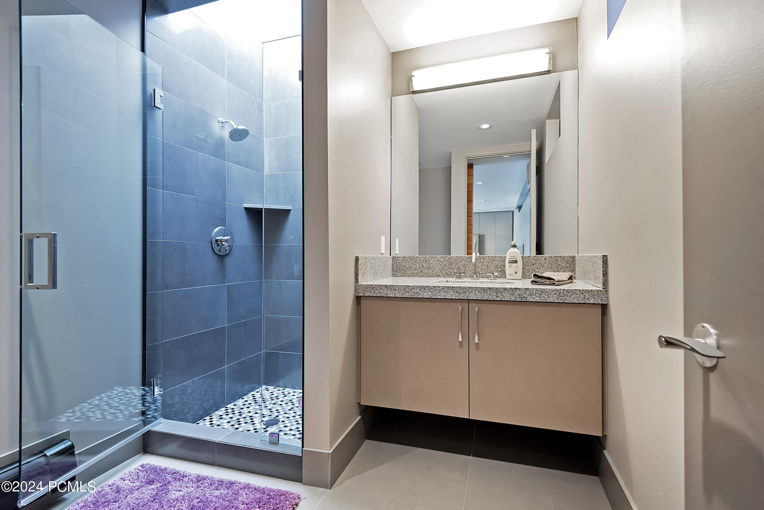 Salt Lake City, Utah 84121, United States, 4 Bedrooms Bedrooms, ,8 BathroomsBathrooms,Residential,Active,46339